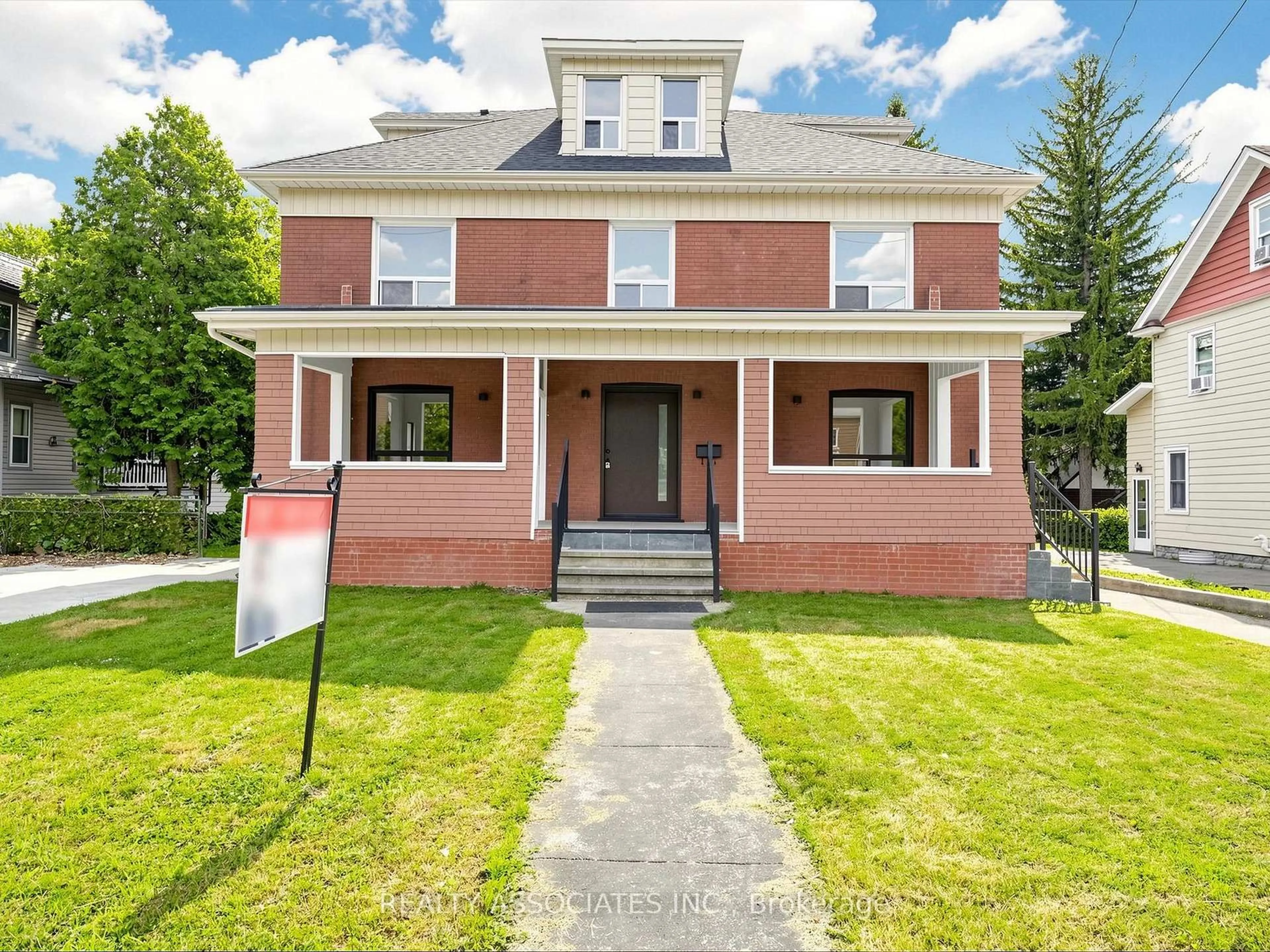 Home with brick exterior material, street for 6058 Culp St, Niagara Falls Ontario L2G 2B7