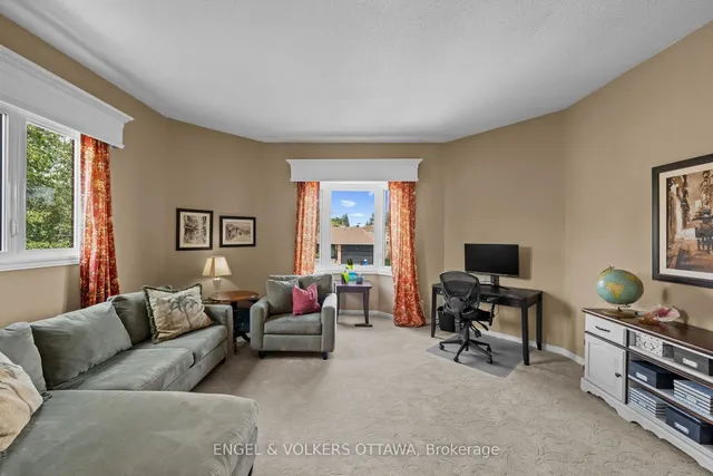 1602 Proulx Dr, Ottawa 5