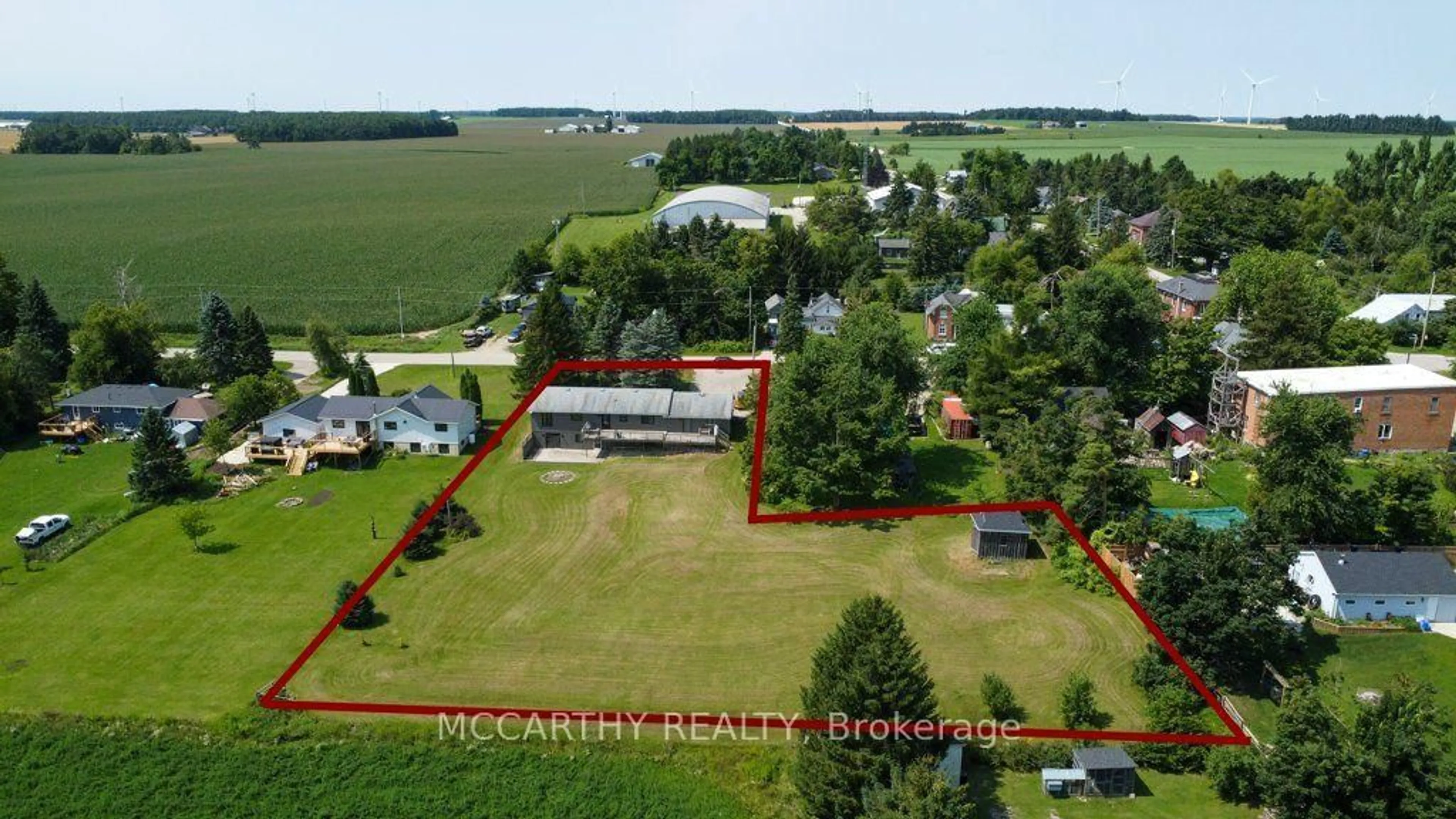 A pic from outside/outdoor area/front of a property/back of a property/a pic from drone, building for 598297 2nd Line West Line, Mulmur Ontario L0N 1H0