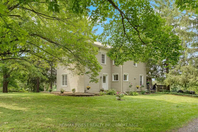 1011 Lennox and Addington County Rd 5, Plantagenet 2