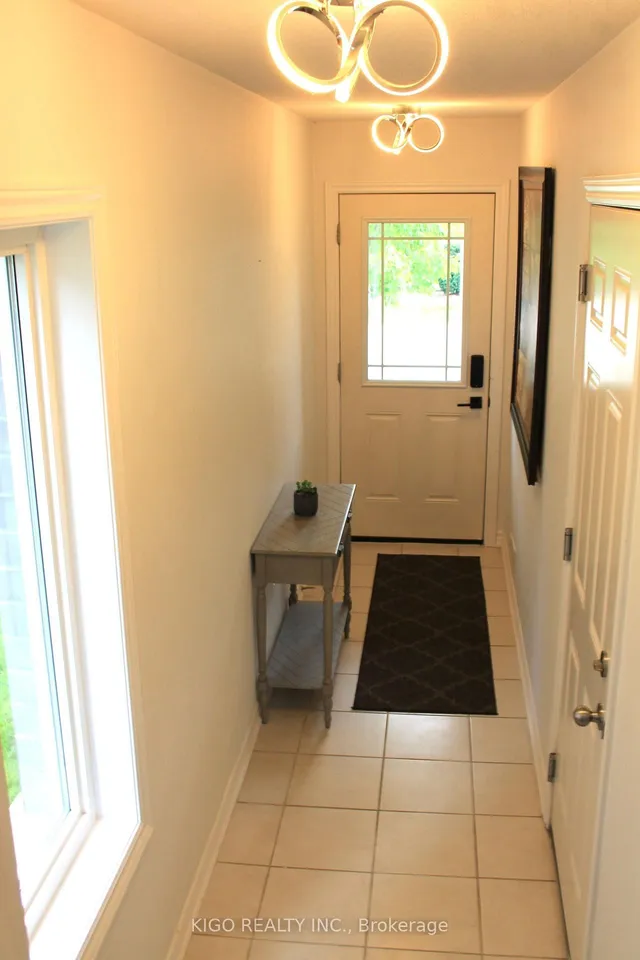 12 Poplar Dr #21, Cambridge 4