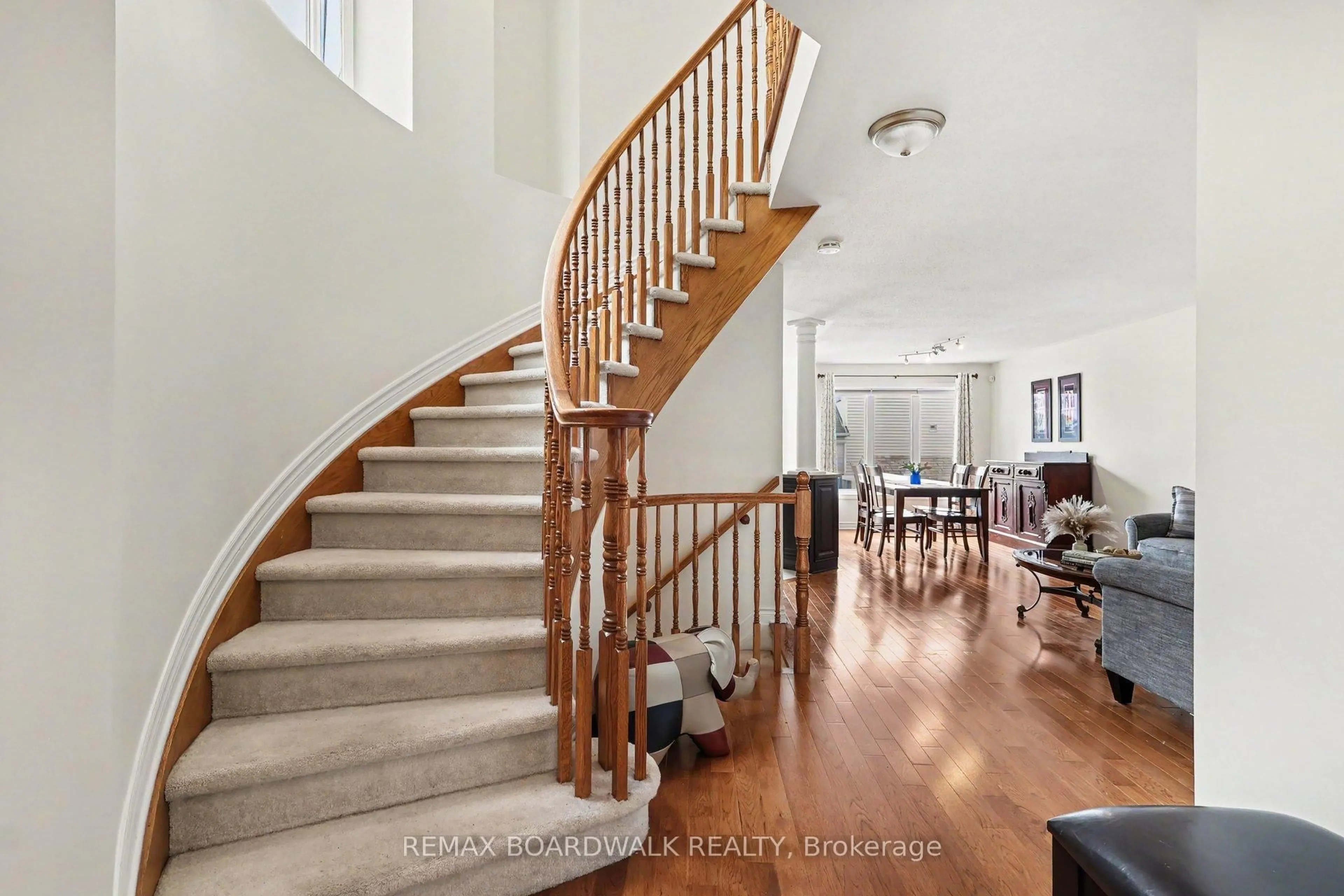 Unknown for 132 Montmorency Way, Ottawa Ontario K4A 0J2