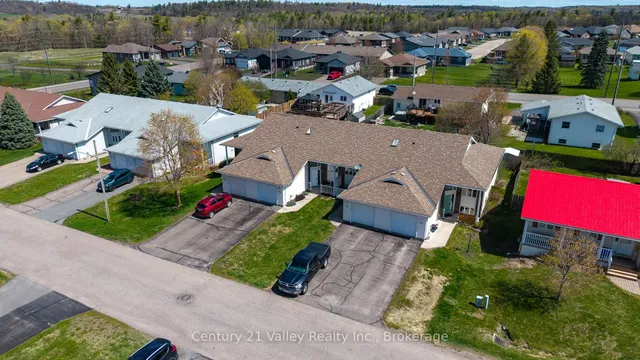 439 Mayhew St, Renfrew 5