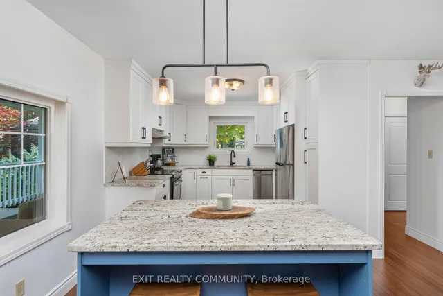 9871 phoebe Lane, Lambton Shores 5