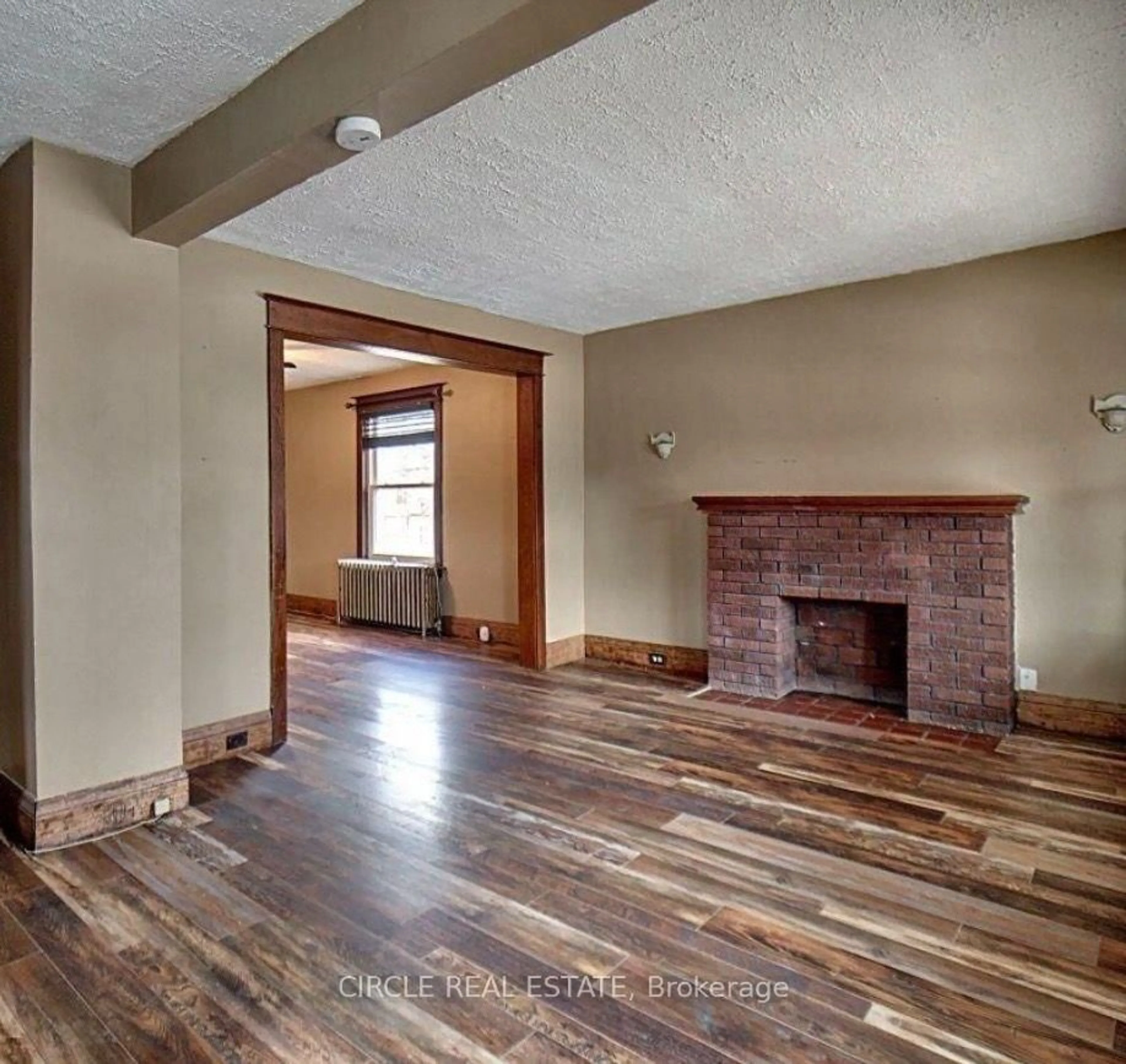 A pic of a room for 277 Niagara St, Welland Ontario L3C 1K5