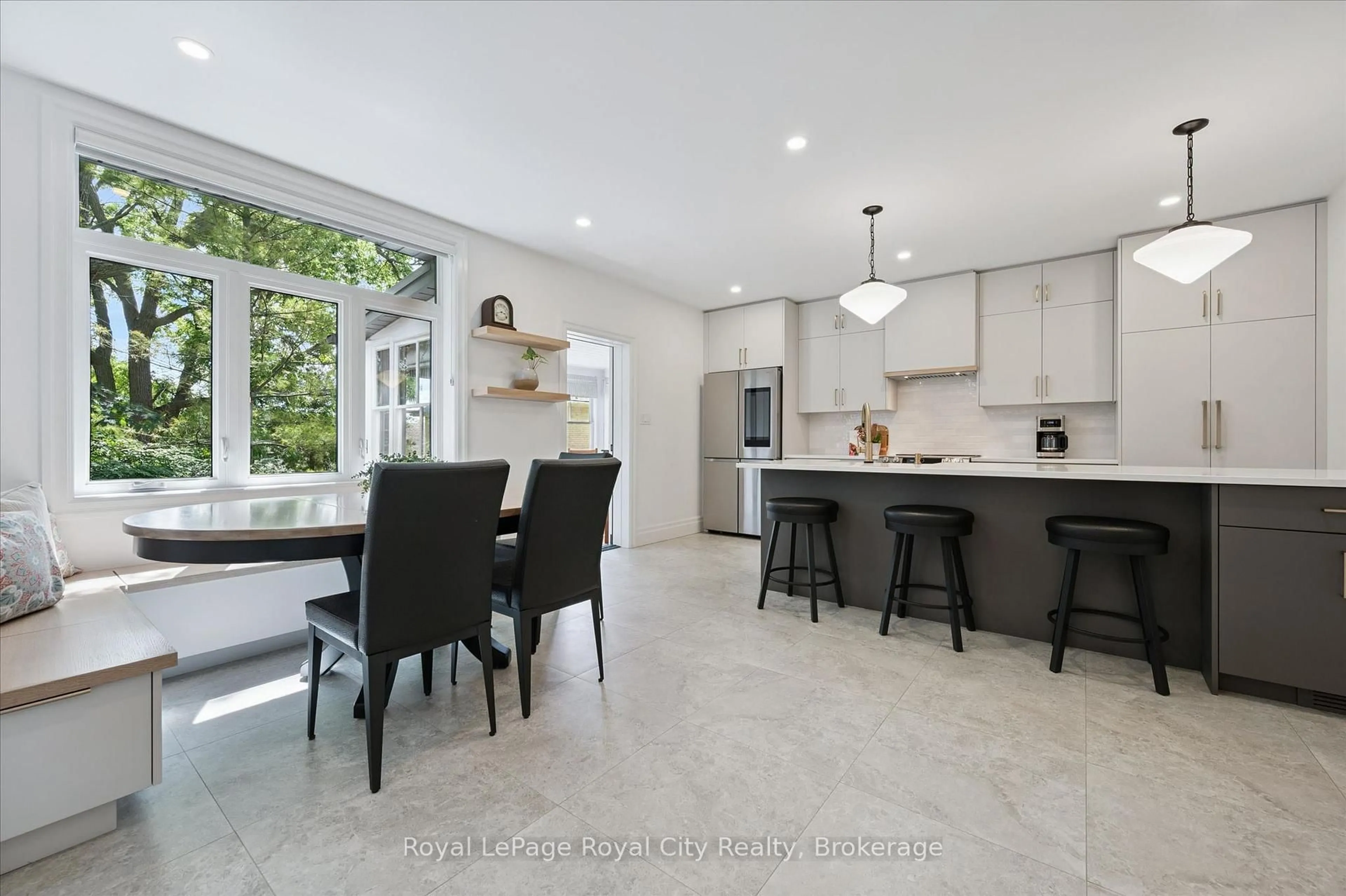 Open concept kitchen, ceramic/tile floor for 164 King St, Guelph Ontario N1E 4R1