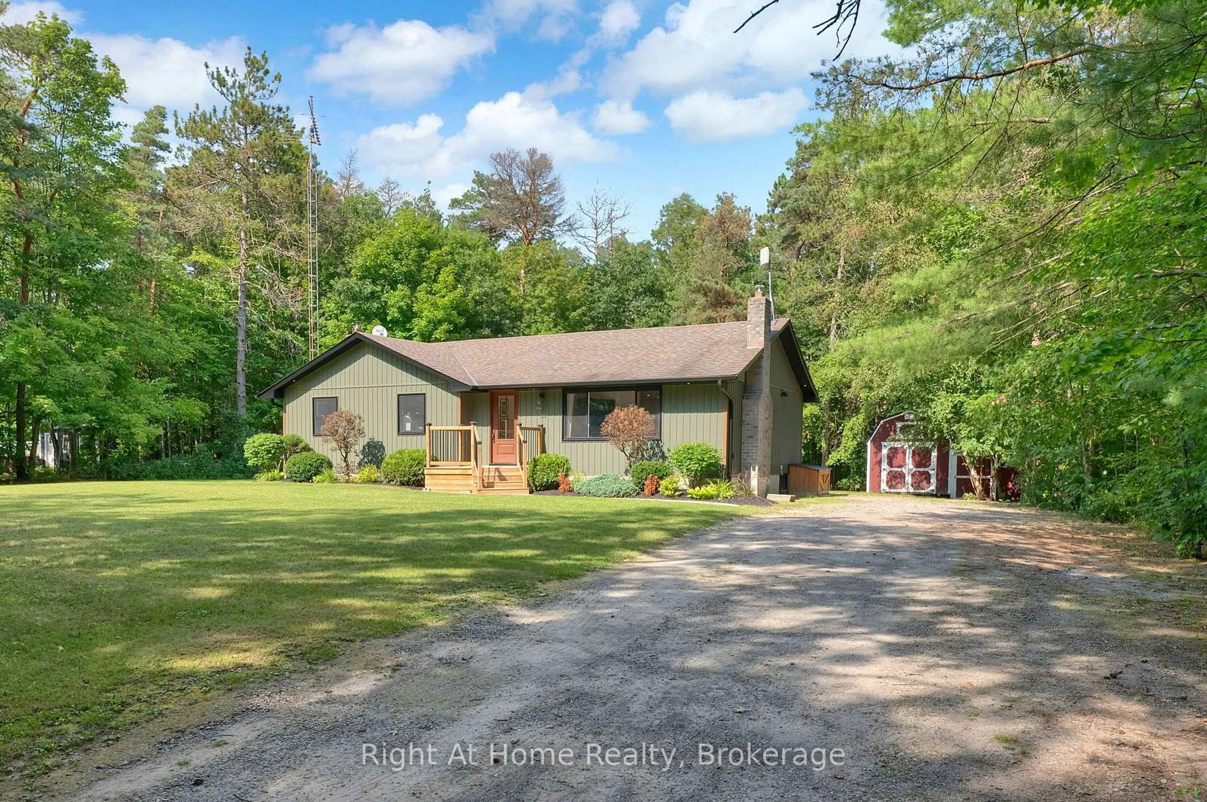 A pic from outside/outdoor area/front of a property/back of a property/a pic from drone, unknown for 4831 Mastwood Rd, Port Hope Ontario L1A 3V5