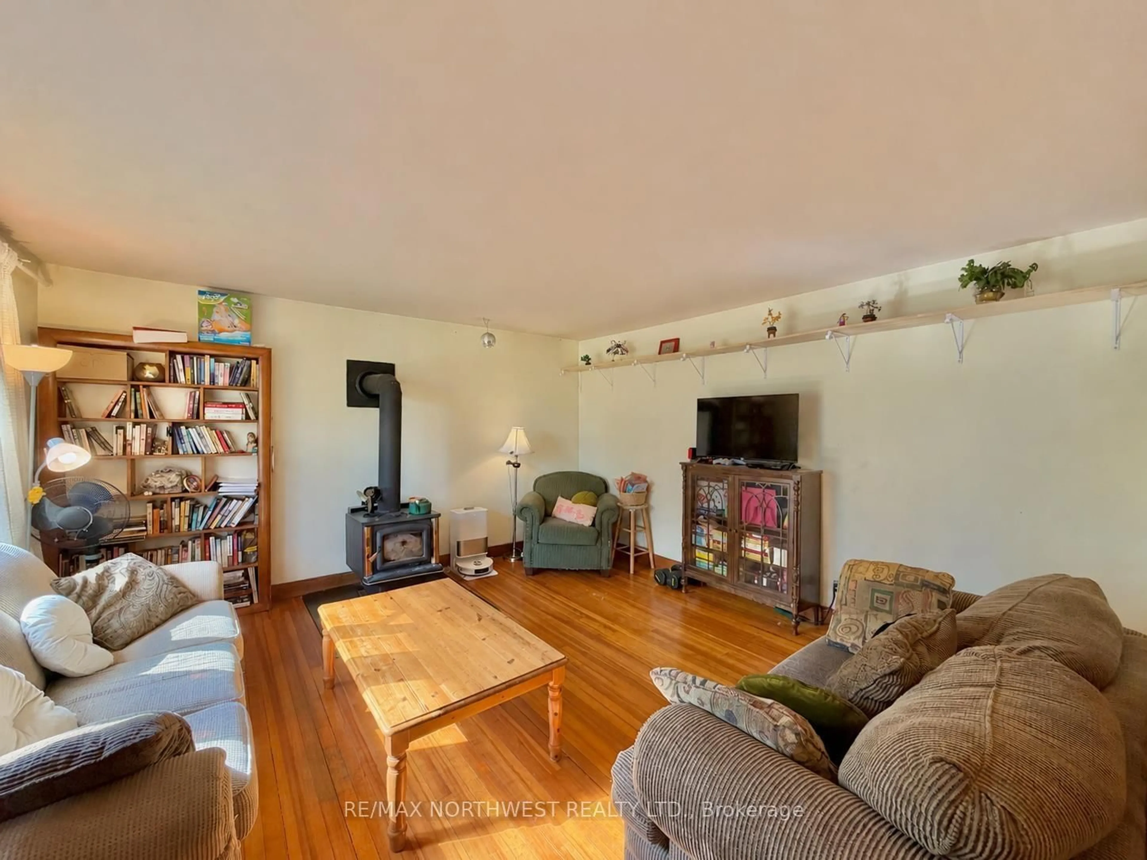 Living room with furniture, unknown for Lot 130 Second Street, Kenora Remote Area Ontario P0X 1M0
