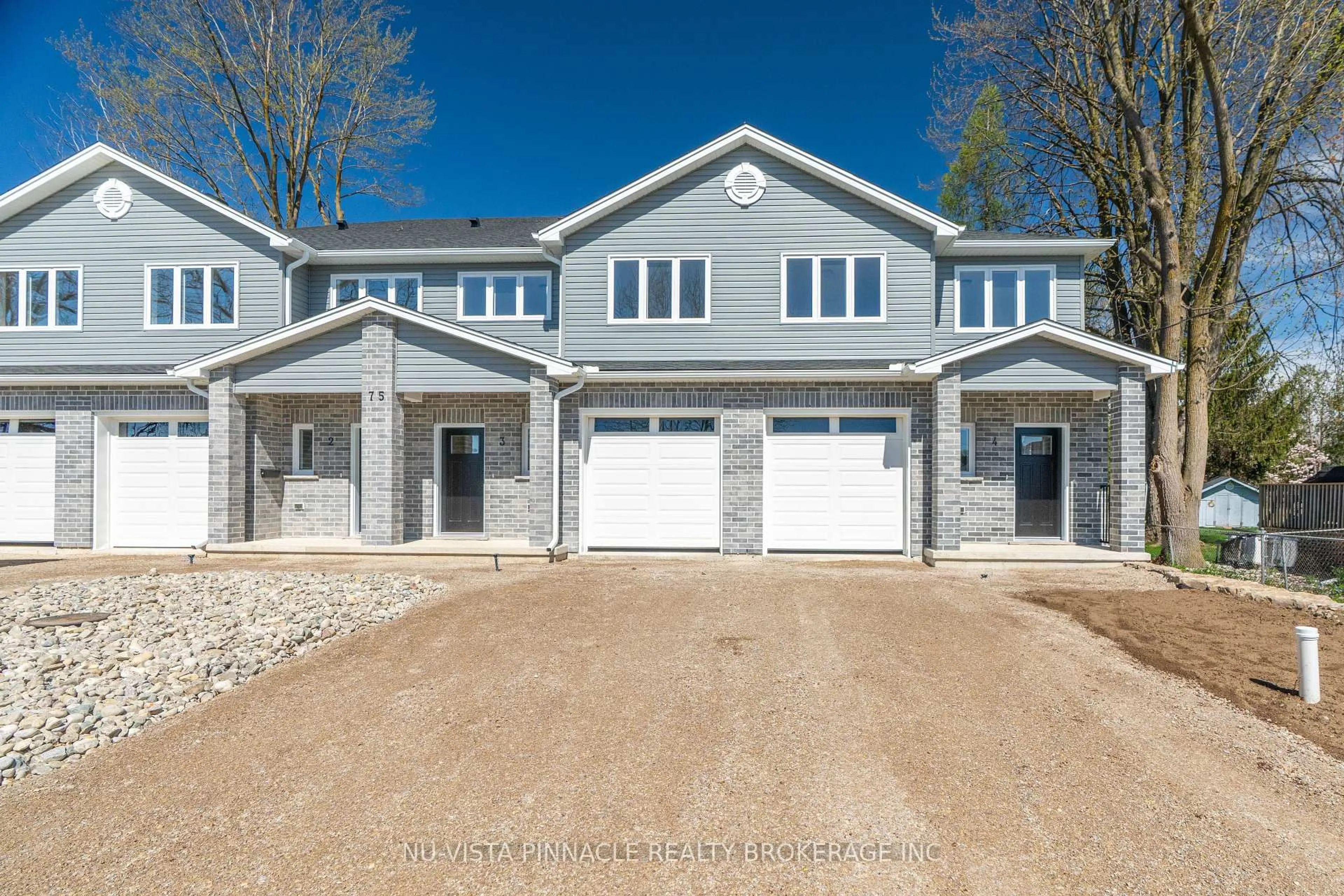 Unknown for 75 Doune St, Strathroy-Caradoc Ontario N7G 1M1