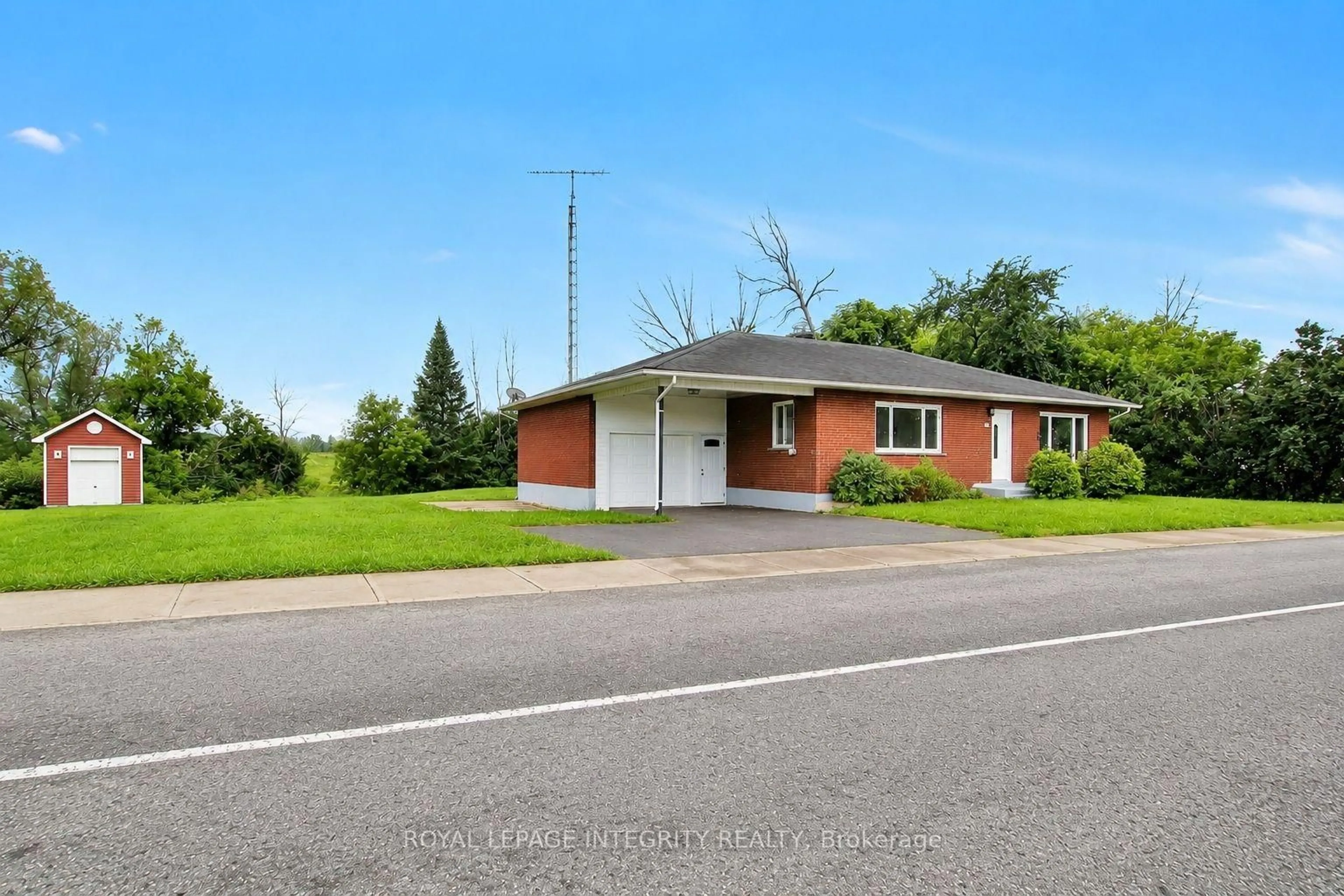 Unknown for 2170 Lajoie St, Alfred and Plantagenet Ontario K0B 1J0