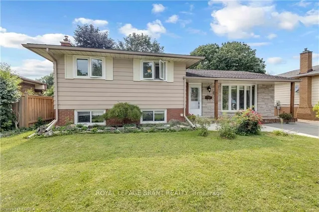 92 Brier Park Rd, Brantford 2