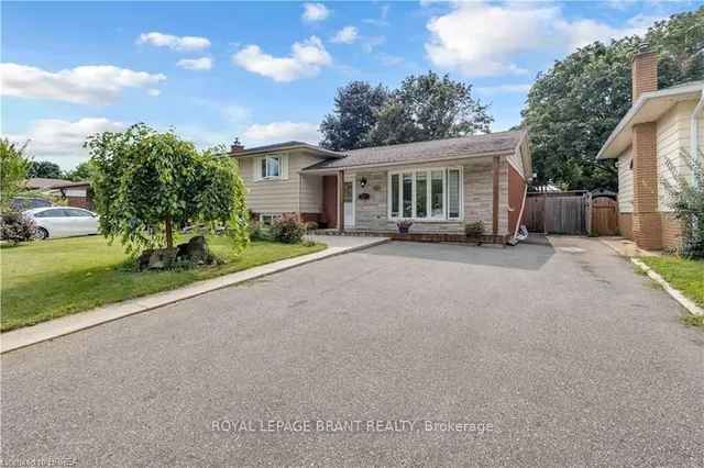 92 Brier Park Rd, Brantford 3