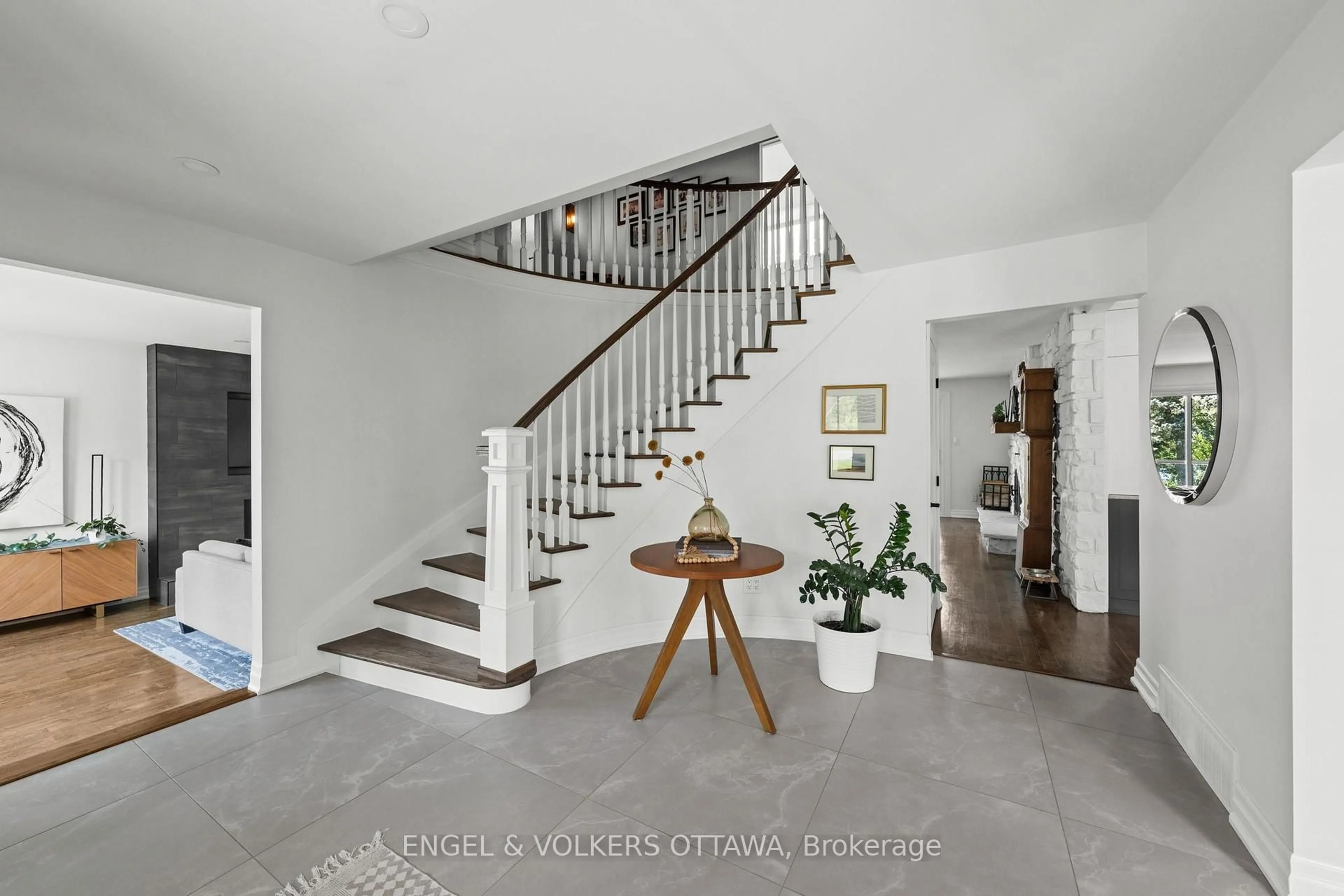 Unknown for 5765 Kelly Marie Dr, Manotick Ontario K4M 1B3