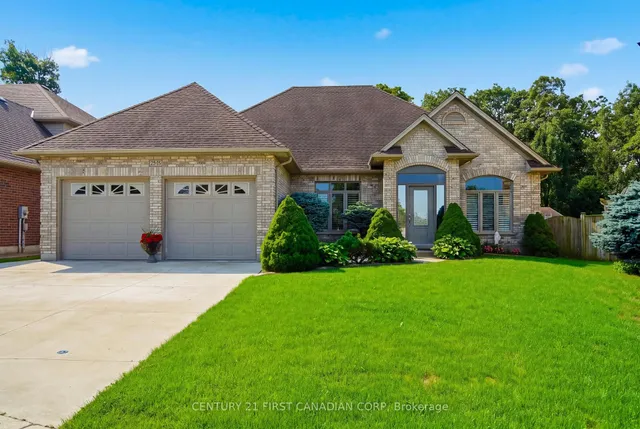 2285 Lilac Ave, London South 2