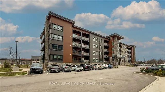 120 Summersides Blvd #207, Pelham