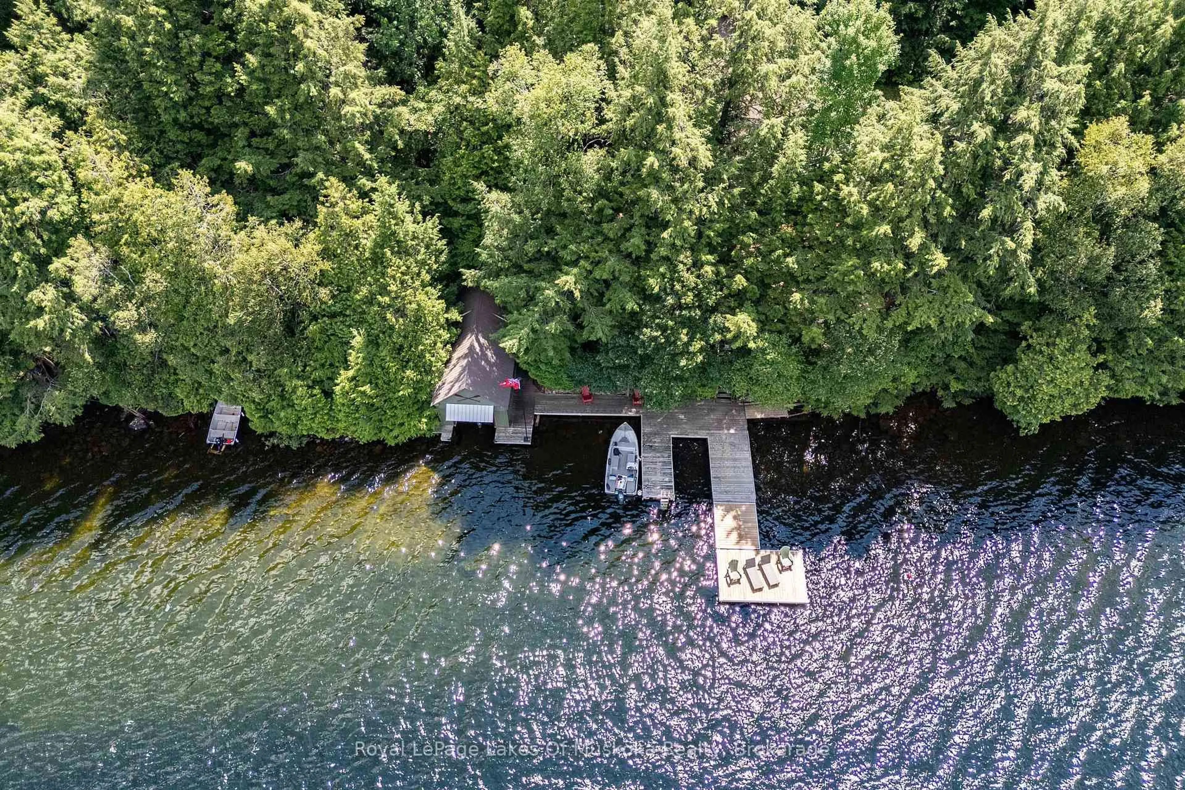 A pic from outside/outdoor area/front of a property/back of a property/a pic from drone, water/lake/river/ocean view for 14170 Kawagama Long Island, Algonquin Highlands Ontario P0A 1E0