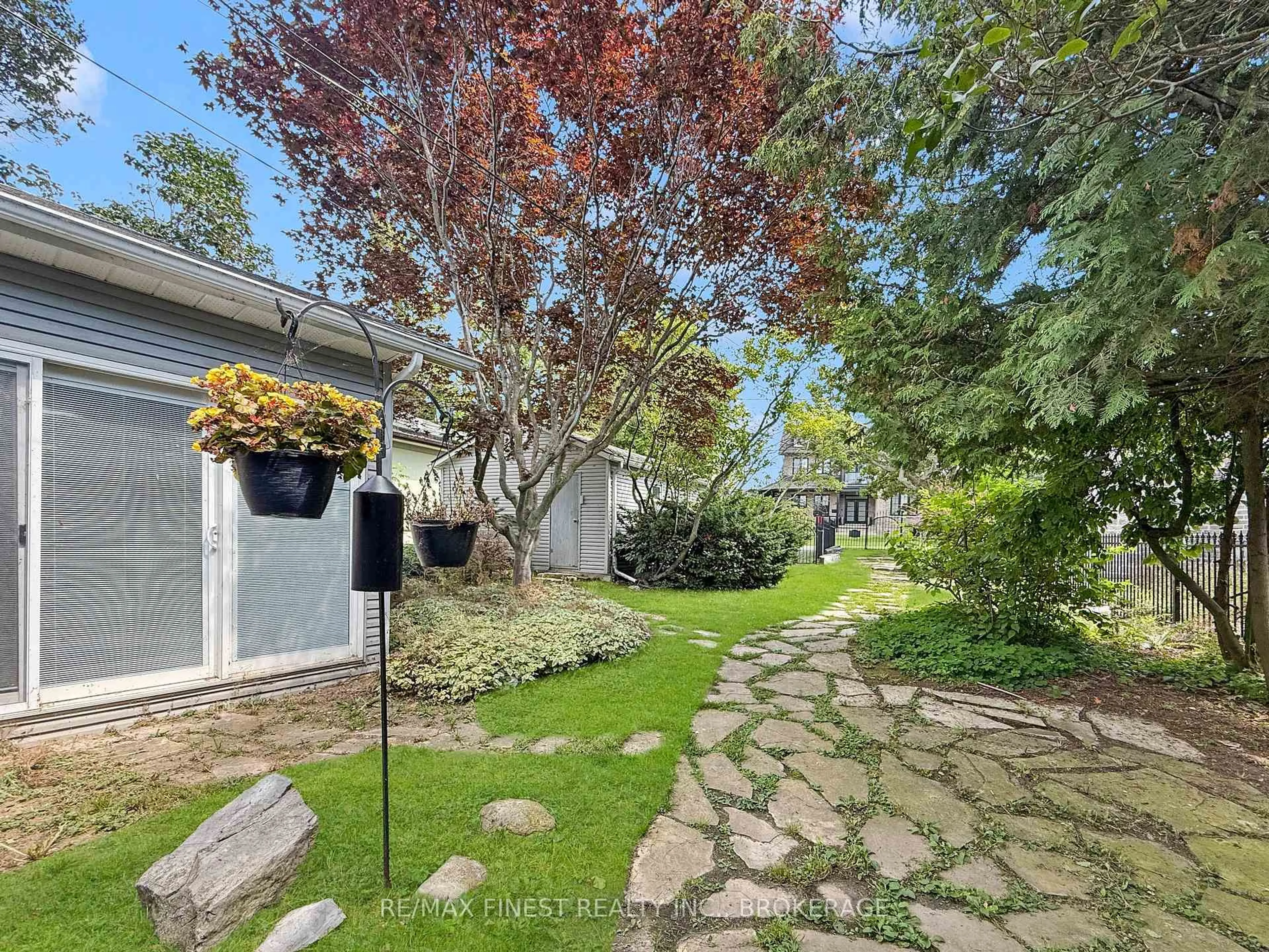 A pic from outside/outdoor area/front of a property/back of a property/a pic from drone, street for 9 Point Cres, Kingston Ontario K7M 3P2