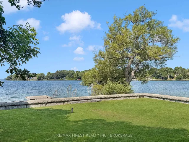 9 Point Cres, Kingston 5