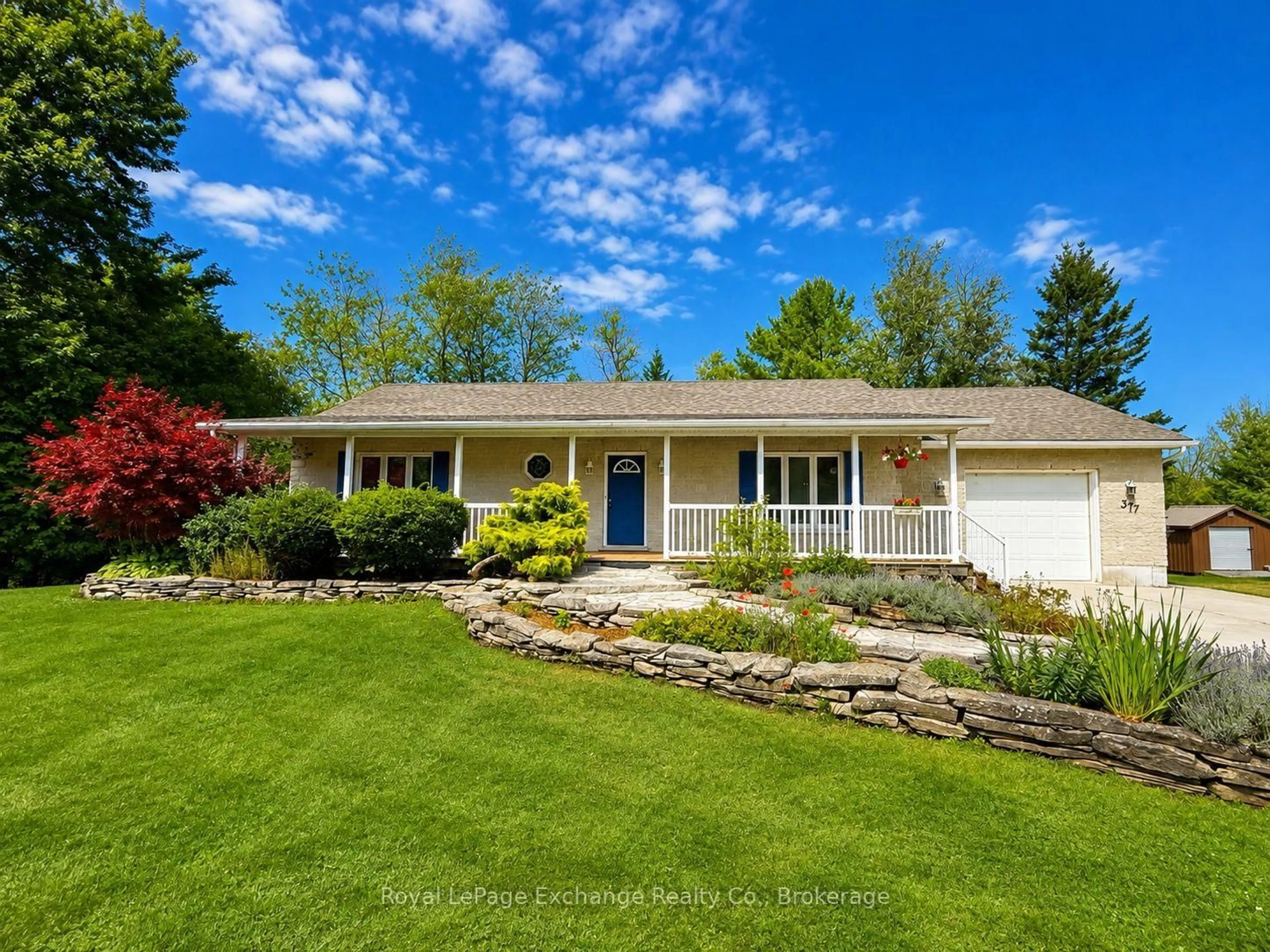 Home with vinyl exterior material, street for 377 Lake Range Dr, Huron-Kinloss Ontario N0G 2R0
