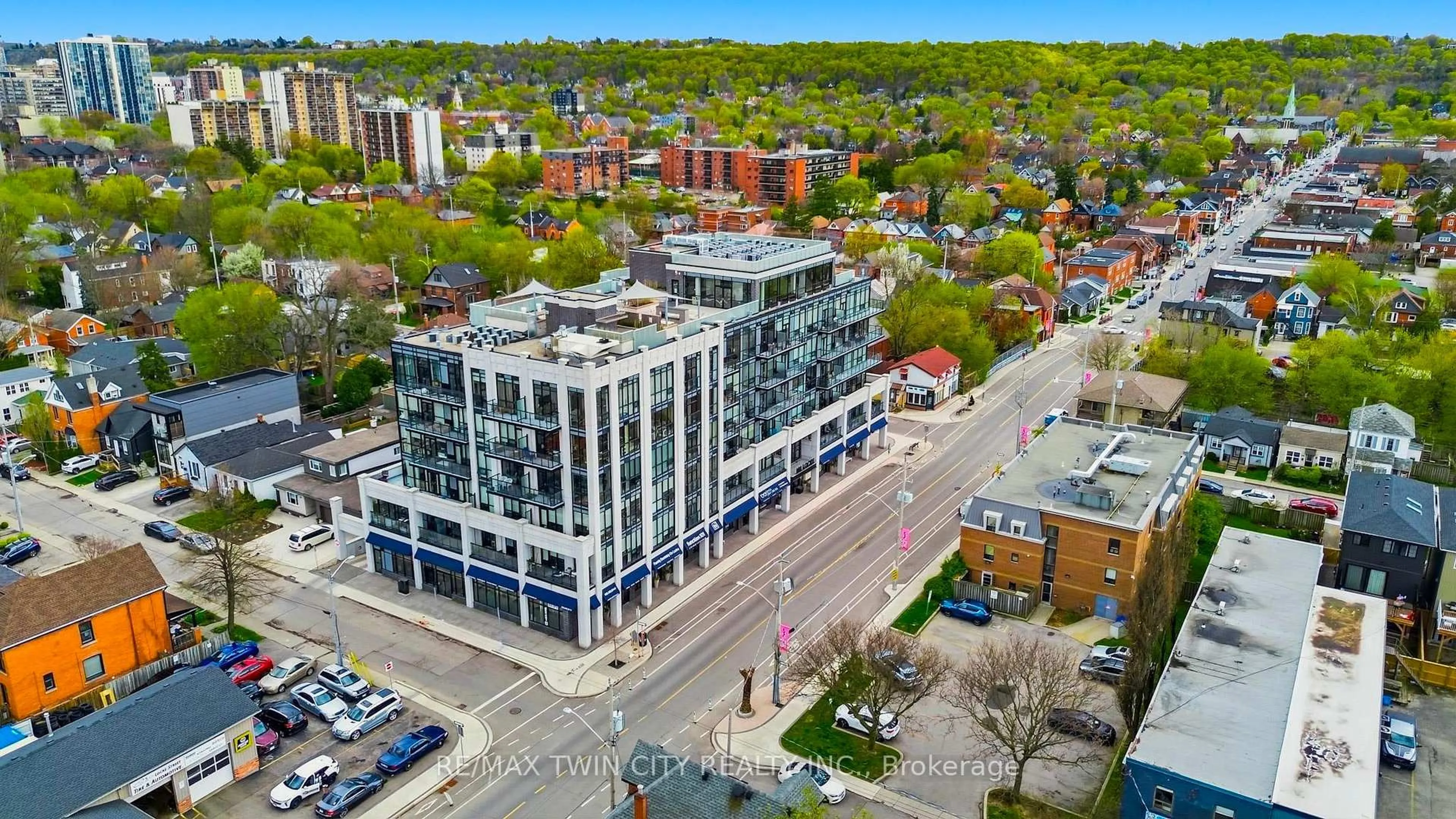 A pic from outside/outdoor area/front of a property/back of a property/a pic from drone, unknown for 101 Locke St #503, Hamilton Ontario L8P 4A6