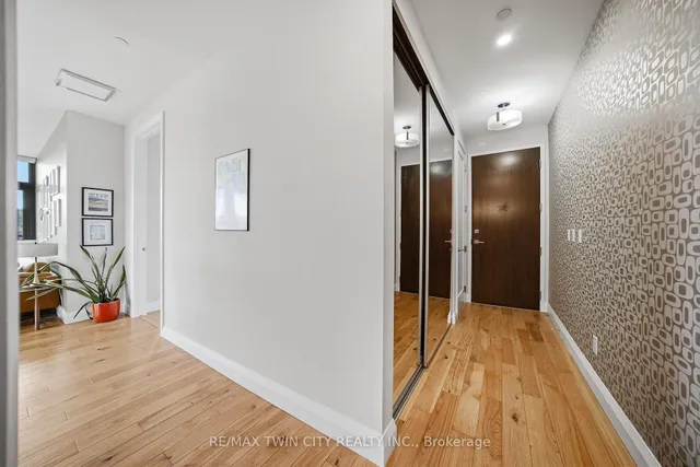 101 Locke St #503, Hamilton 5