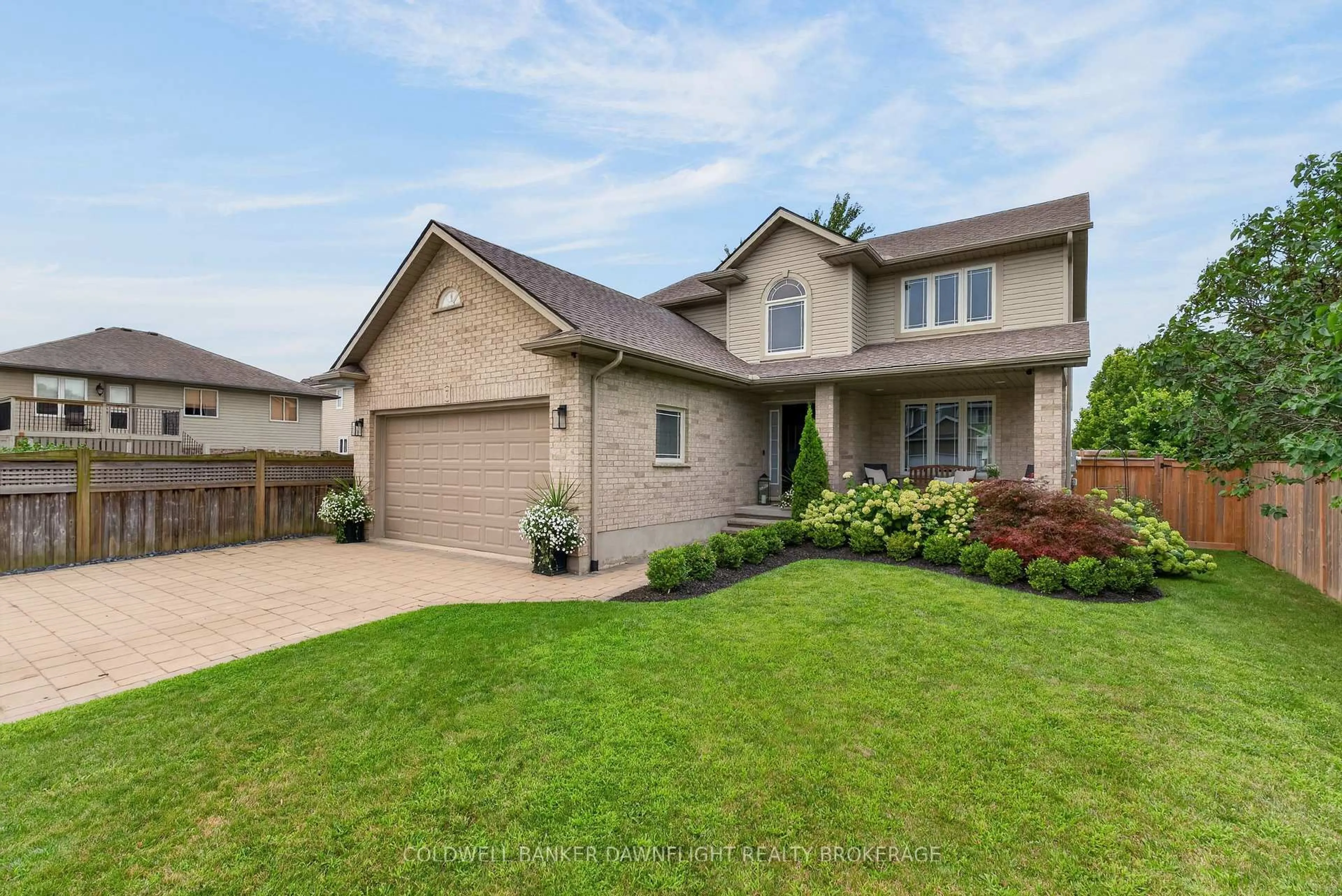 Home with brick exterior material, street for 7 Finch St, North Middlesex Ontario N0M 1A0