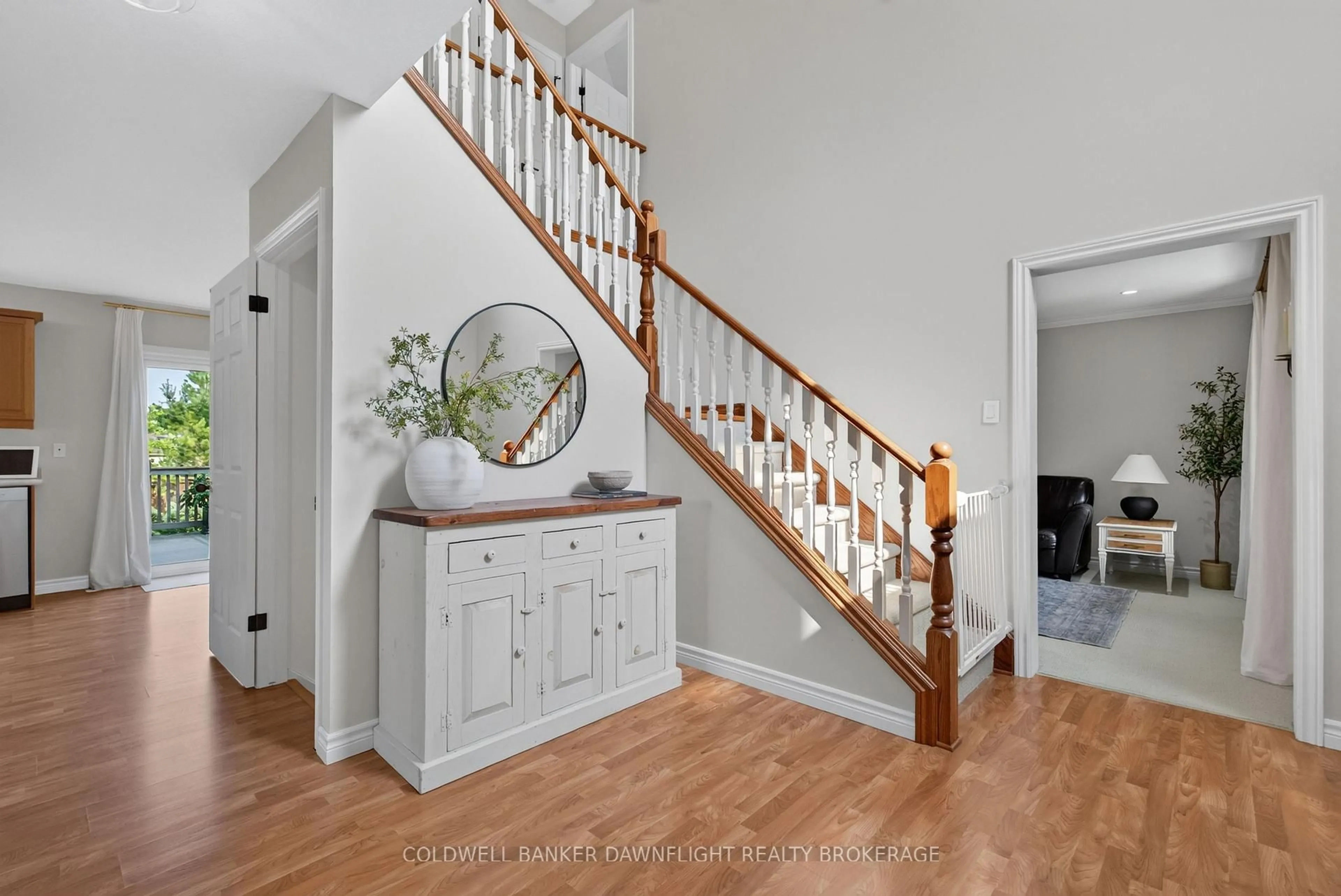Indoor entryway for 7 Finch St, North Middlesex Ontario N0M 1A0