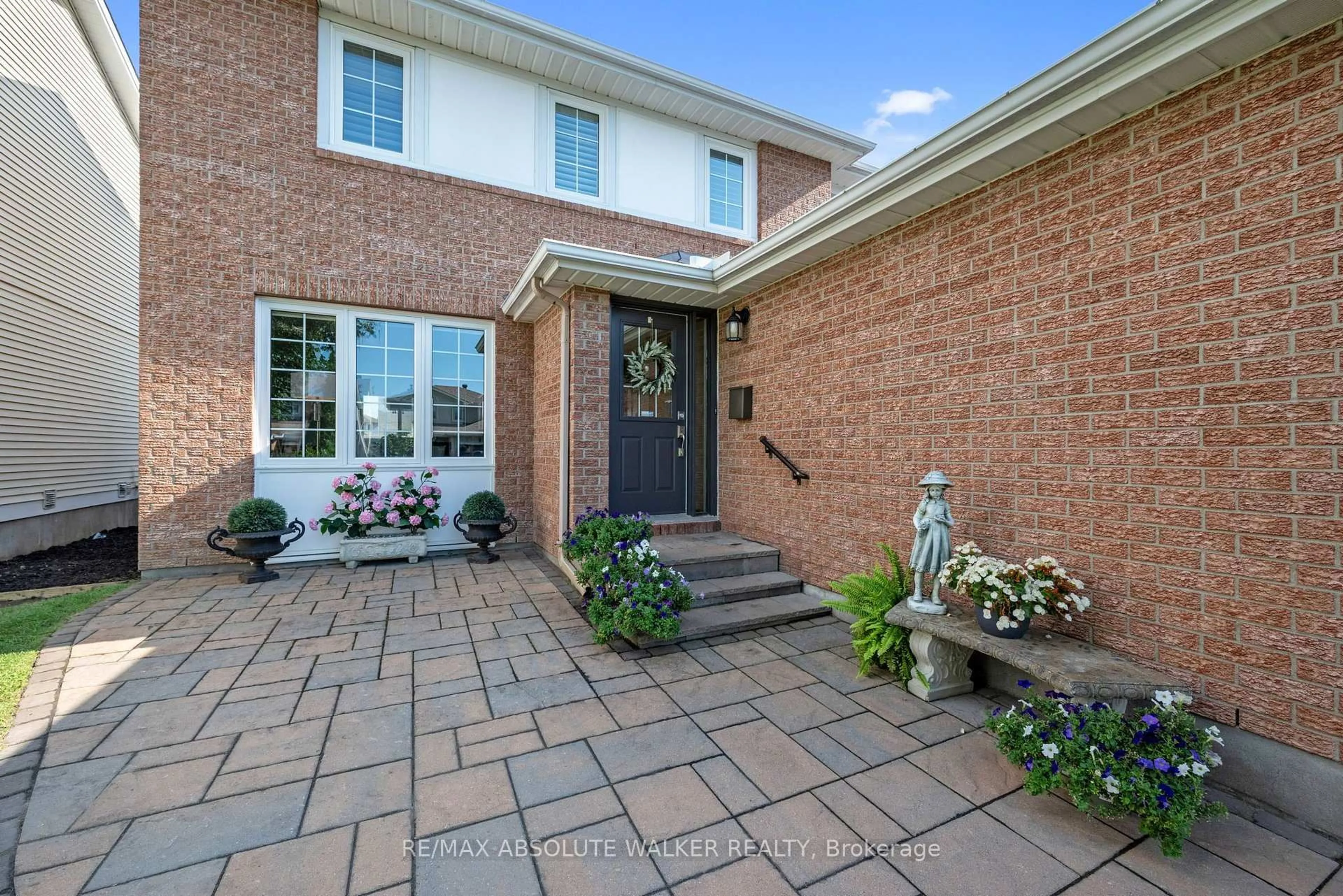 Home with brick exterior material, street for 6161 Lariviere Cres, Ottawa Ontario K1W 1C7