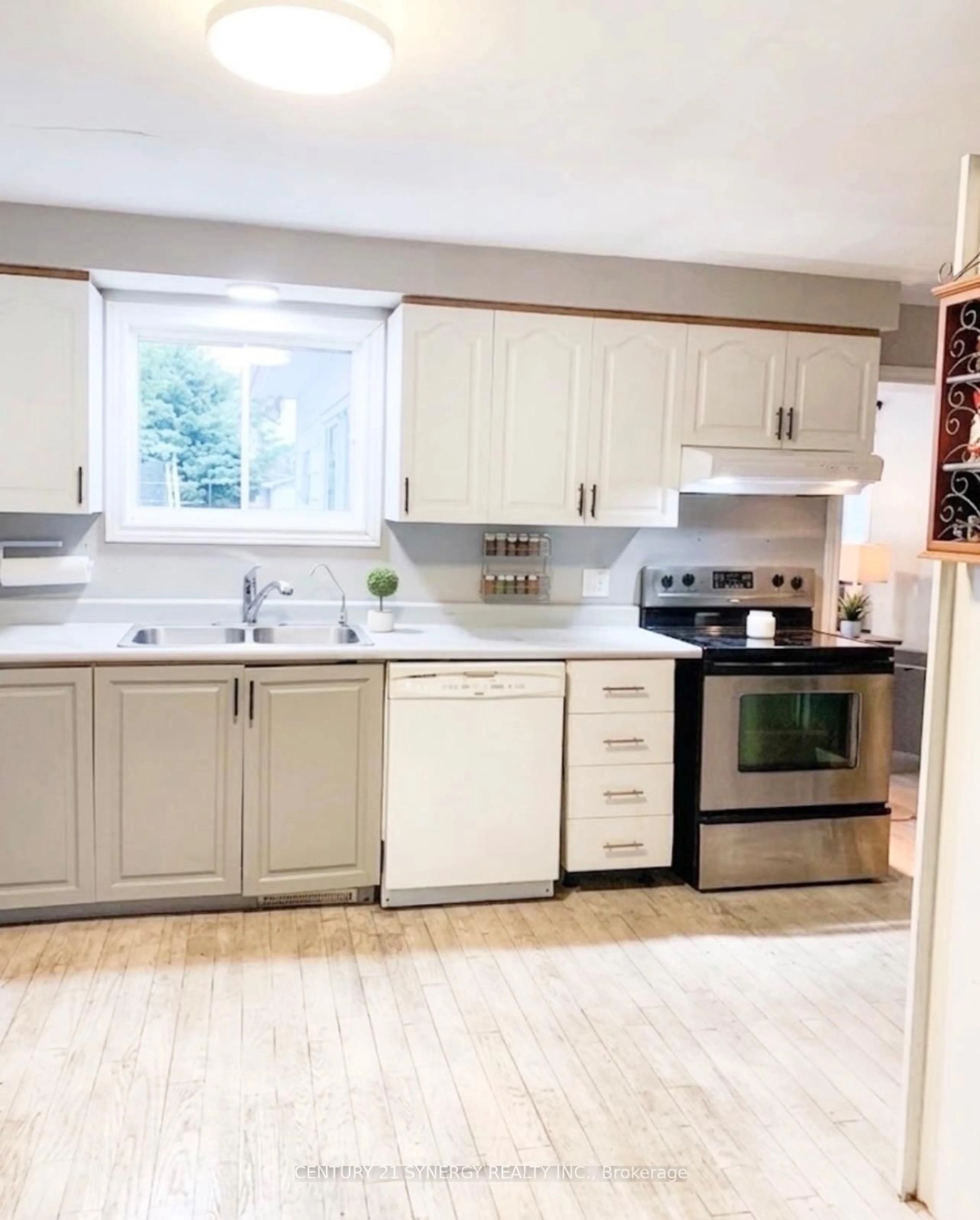Open concept kitchen, unknown for 215 Victoria St, Almonte Ontario K0A 1A0