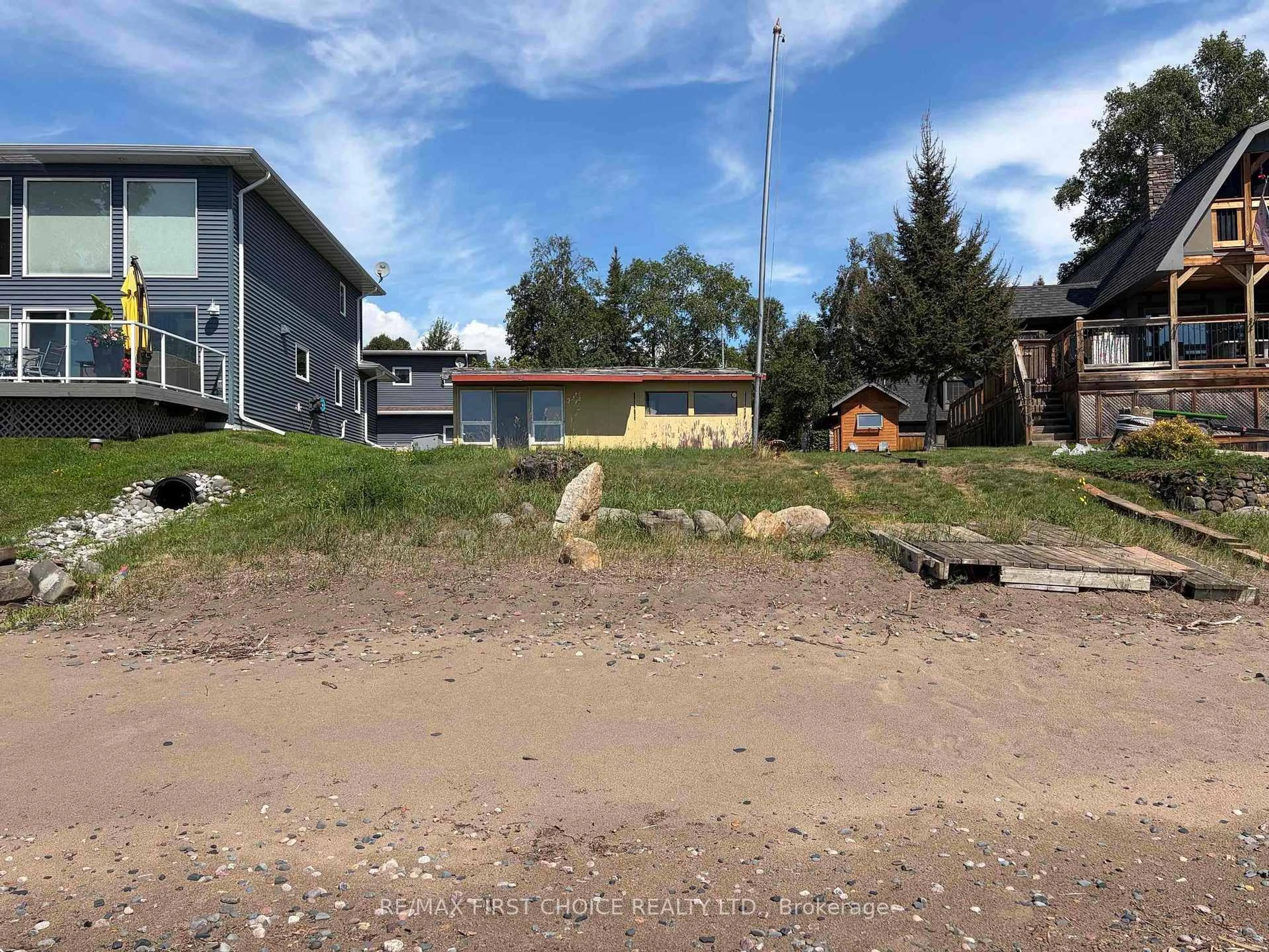 A pic from outside/outdoor area/front of a property/back of a property/a pic from drone, street for 641 Pebbly Beach Road, Shuniah Ontario P7A 0X6