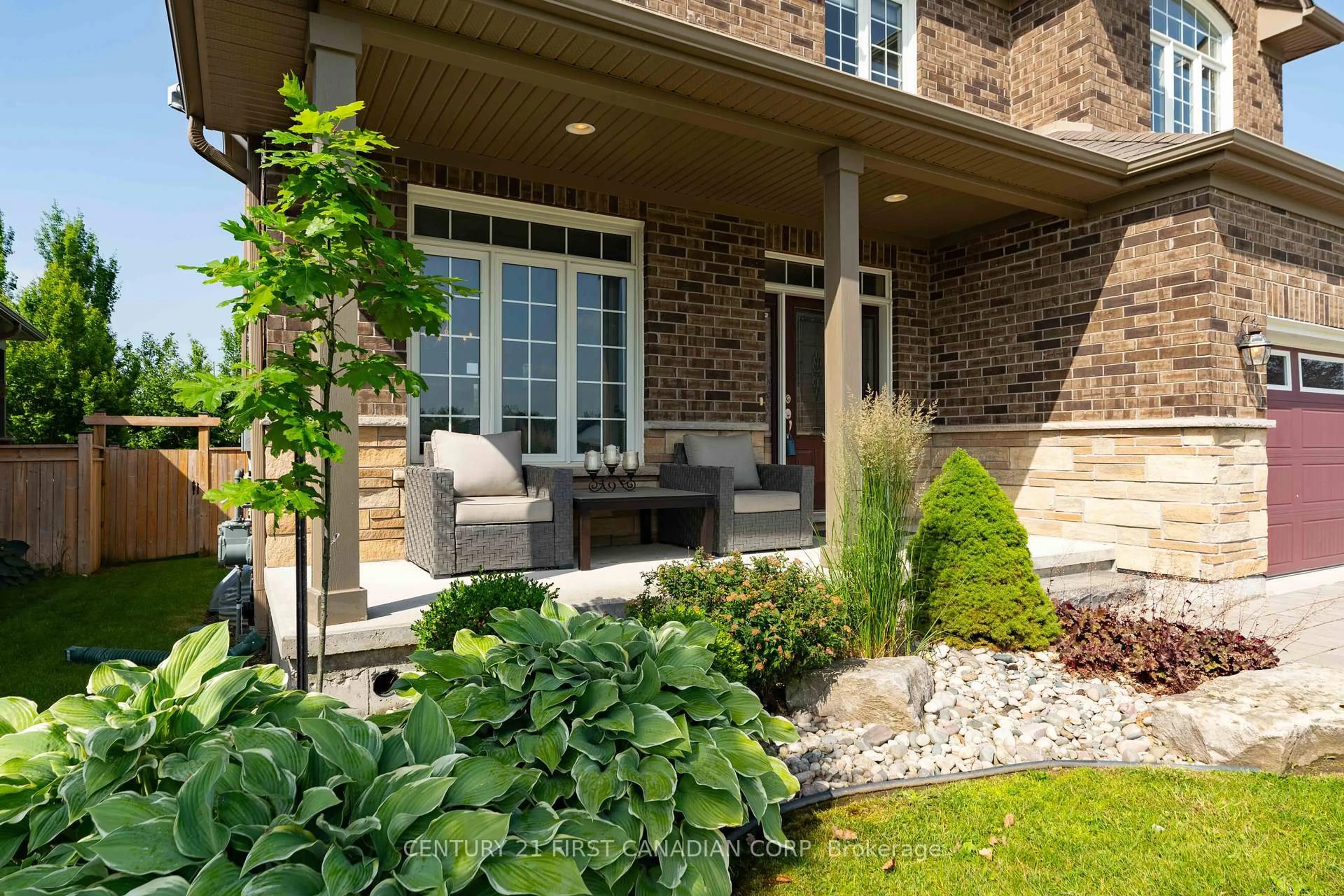 Patio, street for 155 Spencer Ave, Lucan Biddulph Ontario N0M 2J0