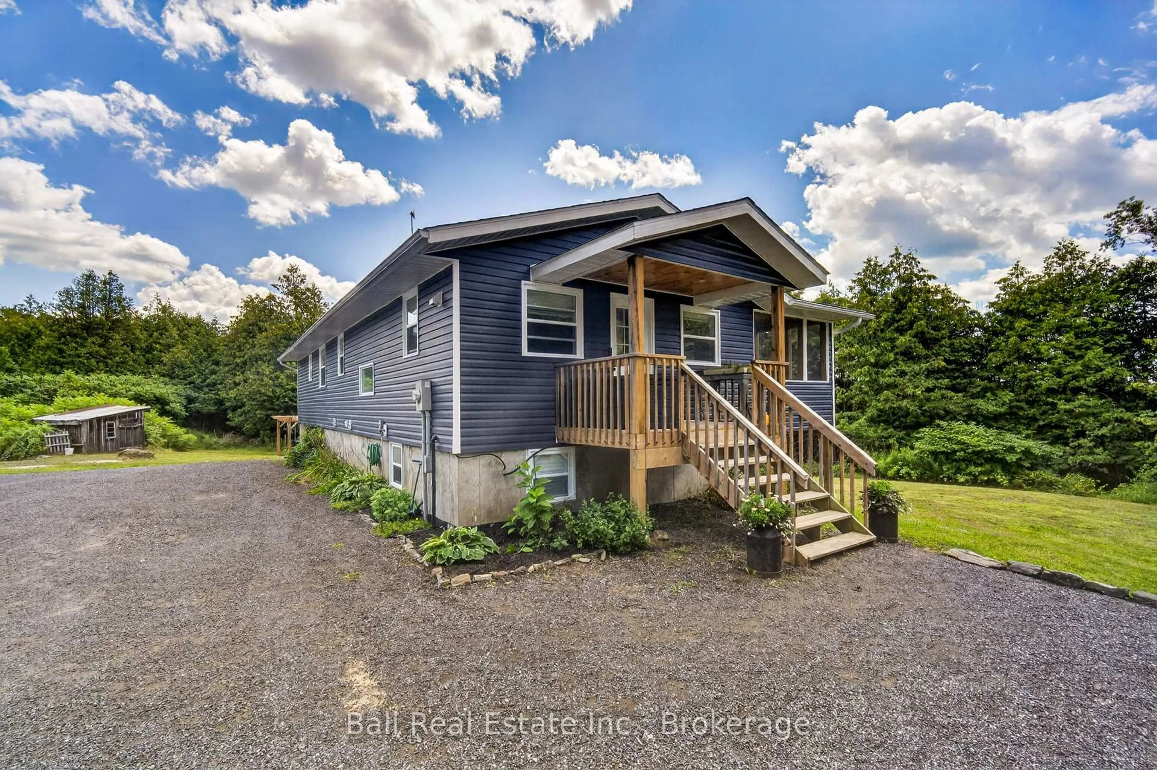 Home with vinyl exterior material, street for 3510 Deloro Rd, Madoc Ontario K0K 1Y0