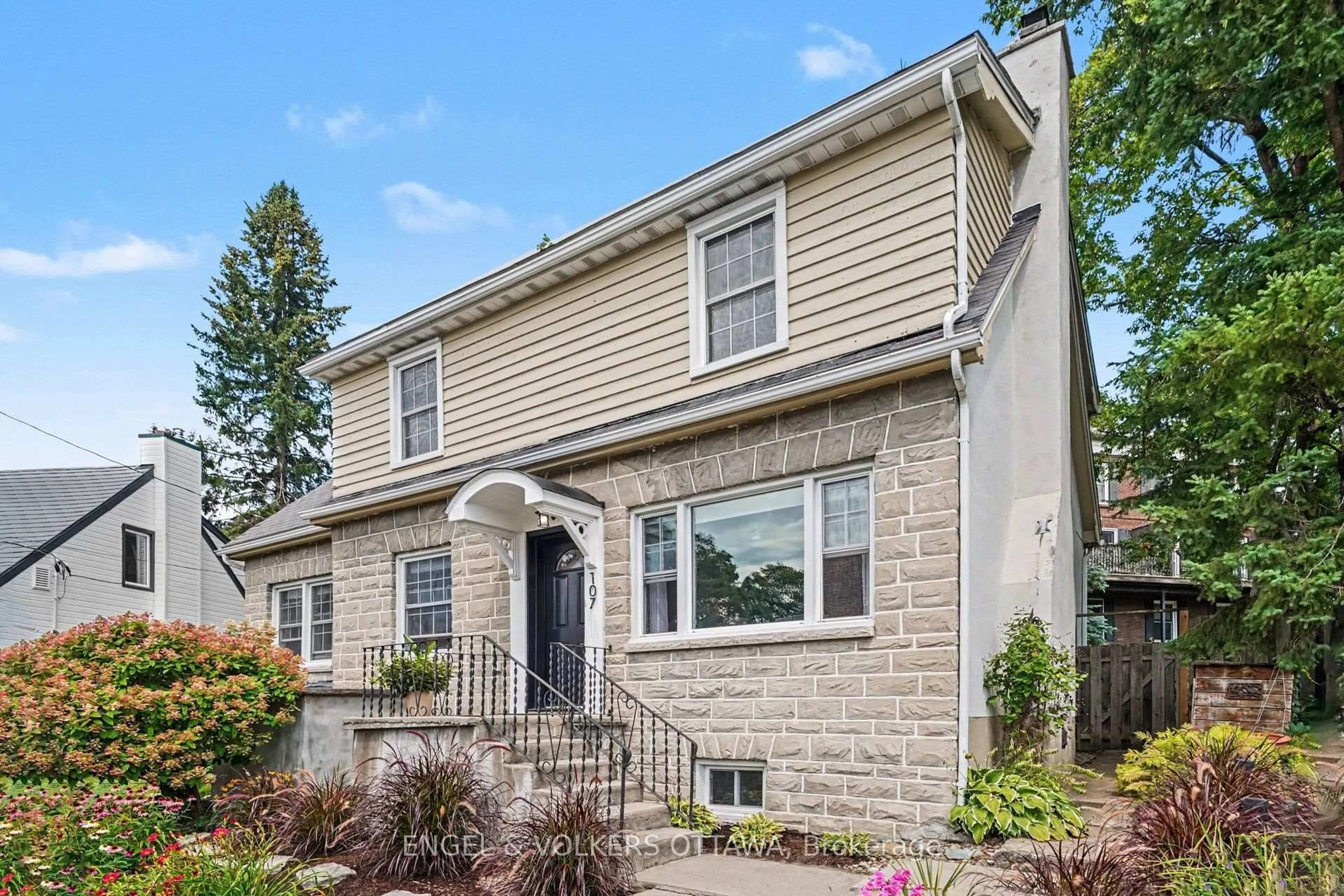 Unknown for 107 Ivy Cres, Ottawa Ontario K1M 1Y1