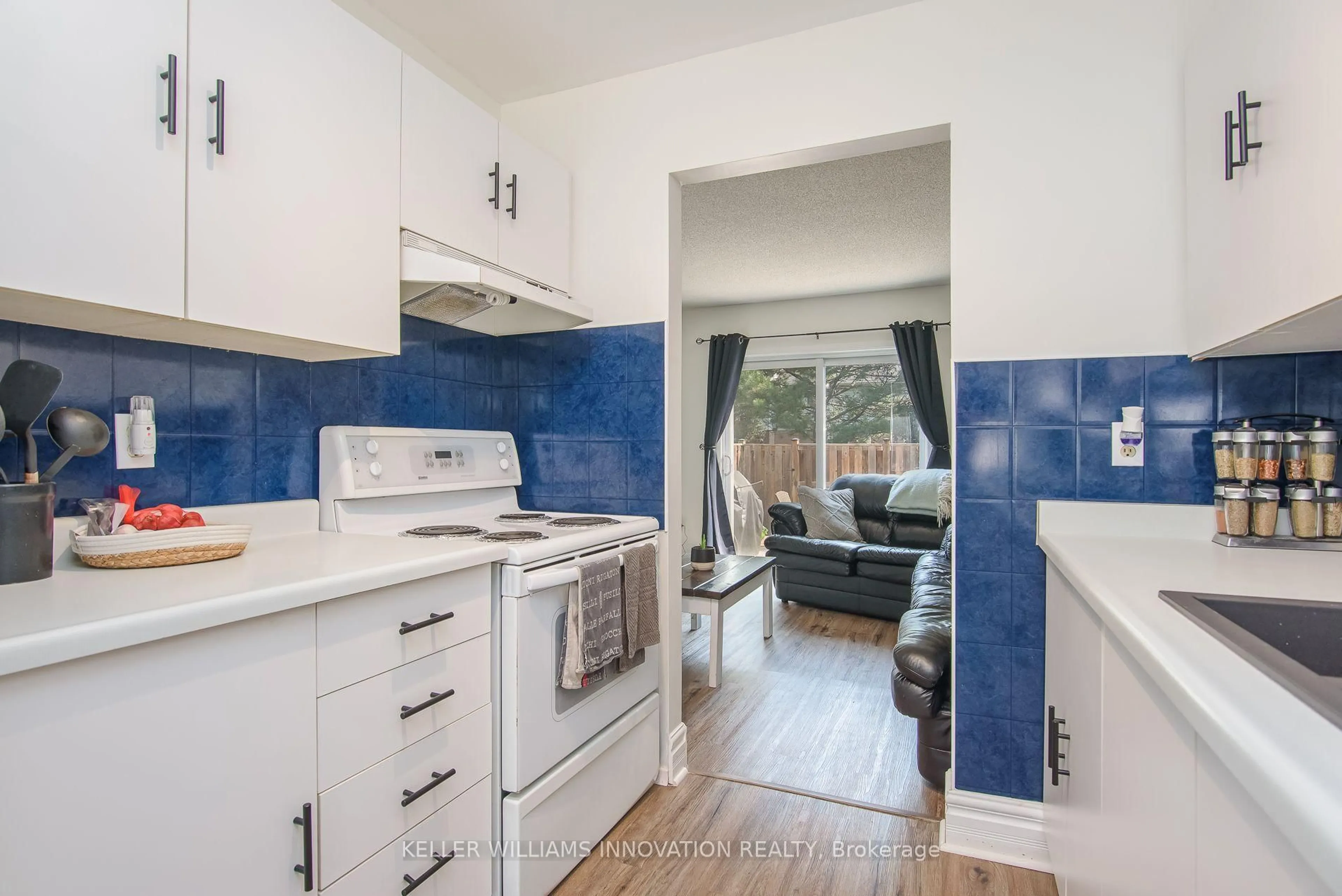 Standard kitchen, ceramic/tile floor for 90 FERMAN Dr #5, Guelph Ontario N1H 8E6