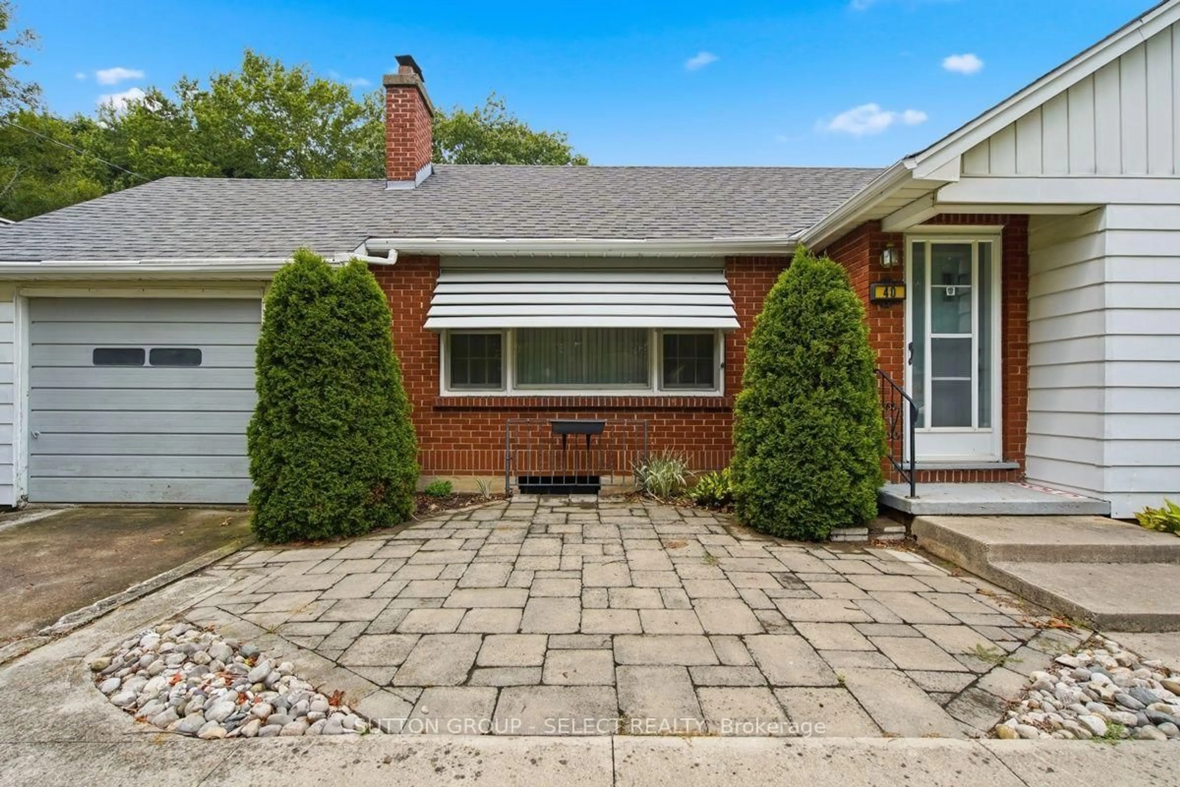 Home with brick exterior material, street for 40 David St, London South Ontario N6P 1B3