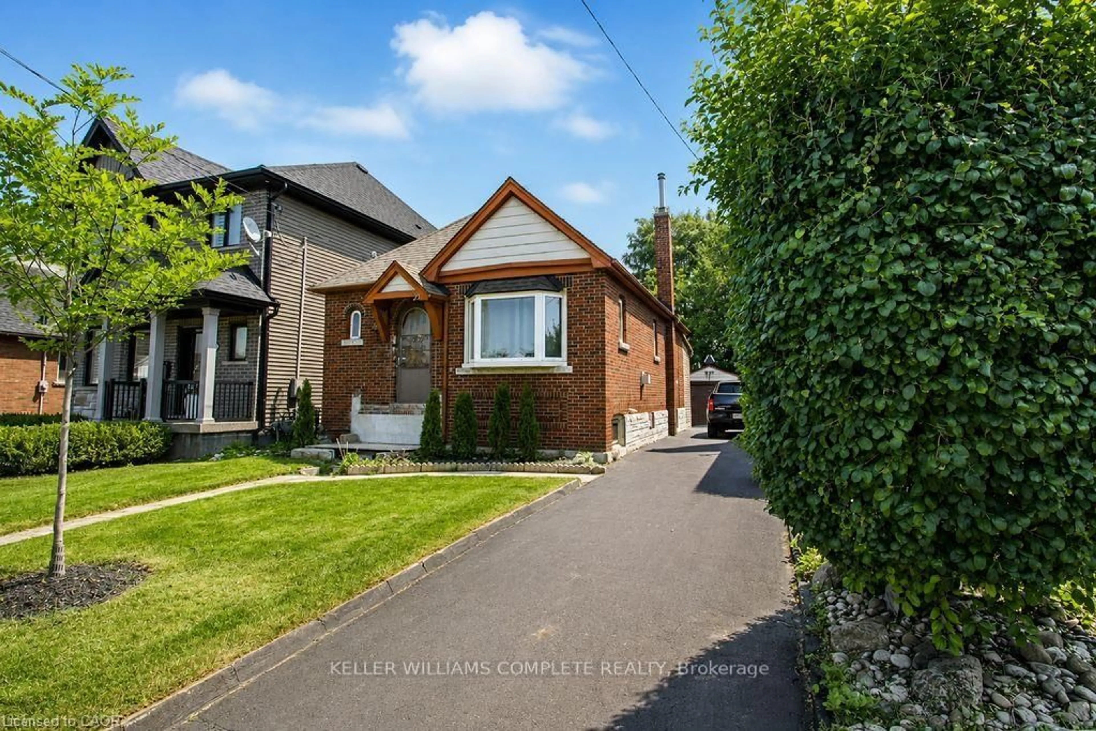 Unknown for 35 Barons Ave, Hamilton Ontario L8K 2Y1