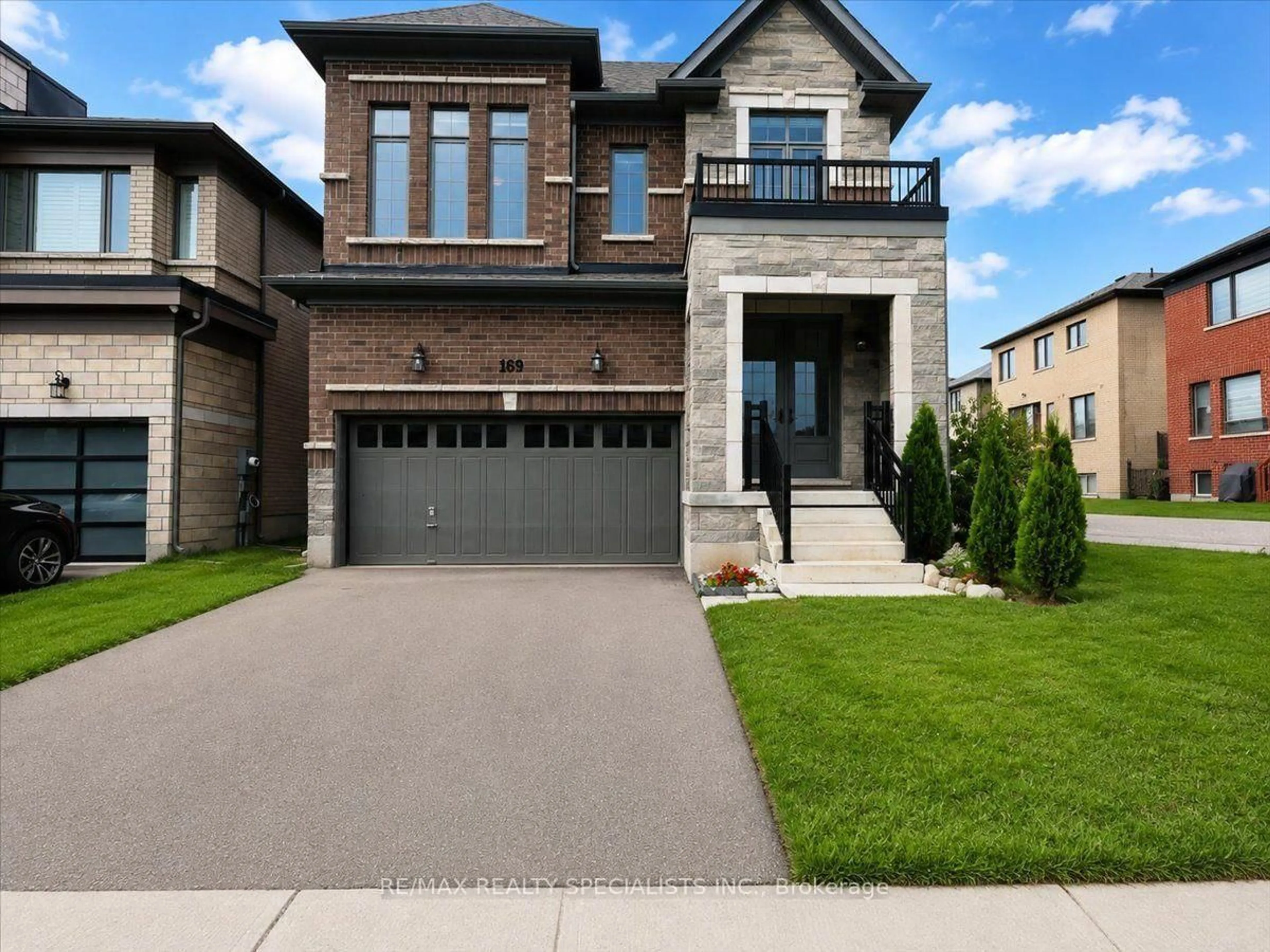 Home with brick exterior material, street for 169 Silverwood Cres, Woodstock Ontario N4T 0M6