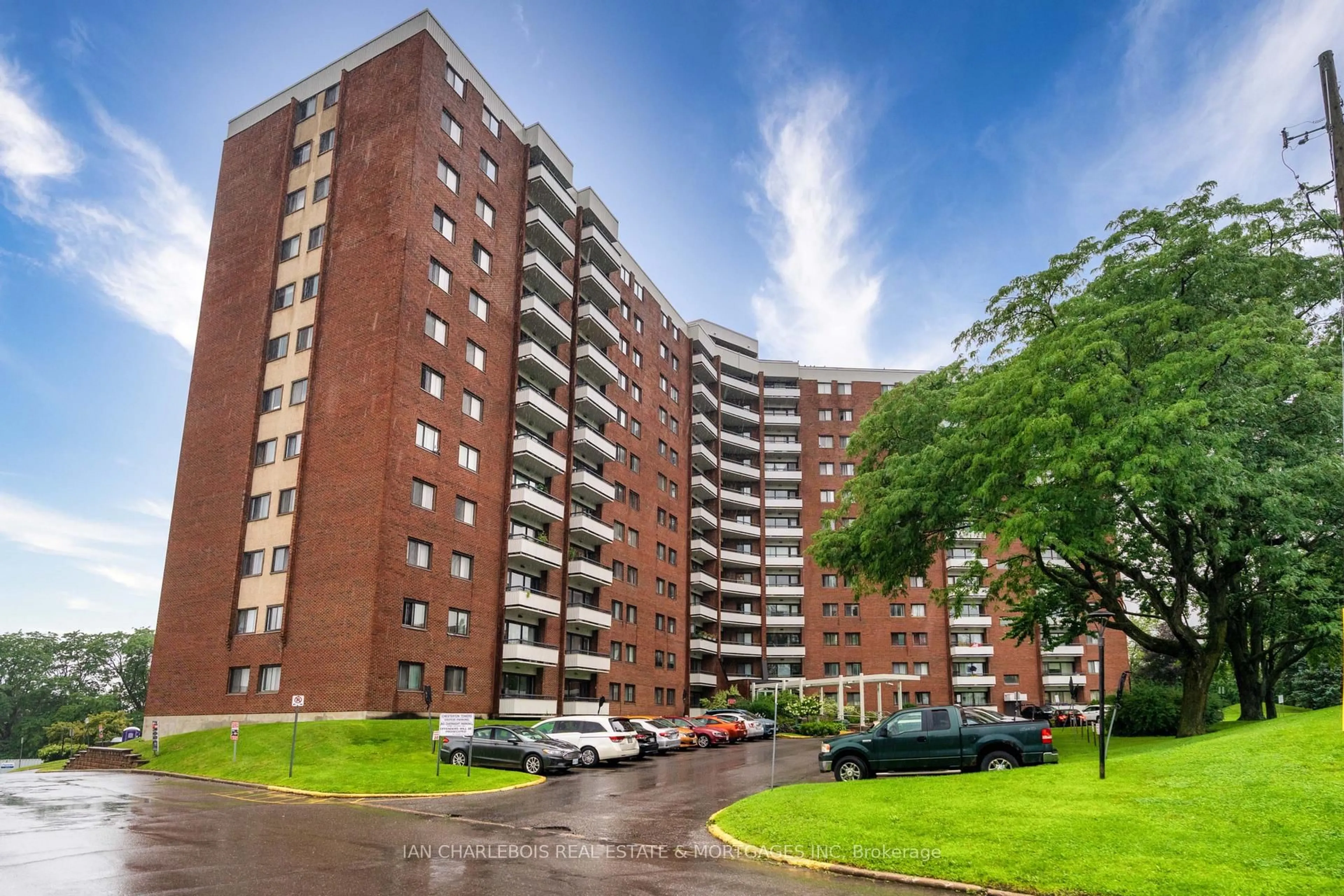 Unknown for 20 Chesterton Dr #908, Ottawa Ontario K2E 6Z7