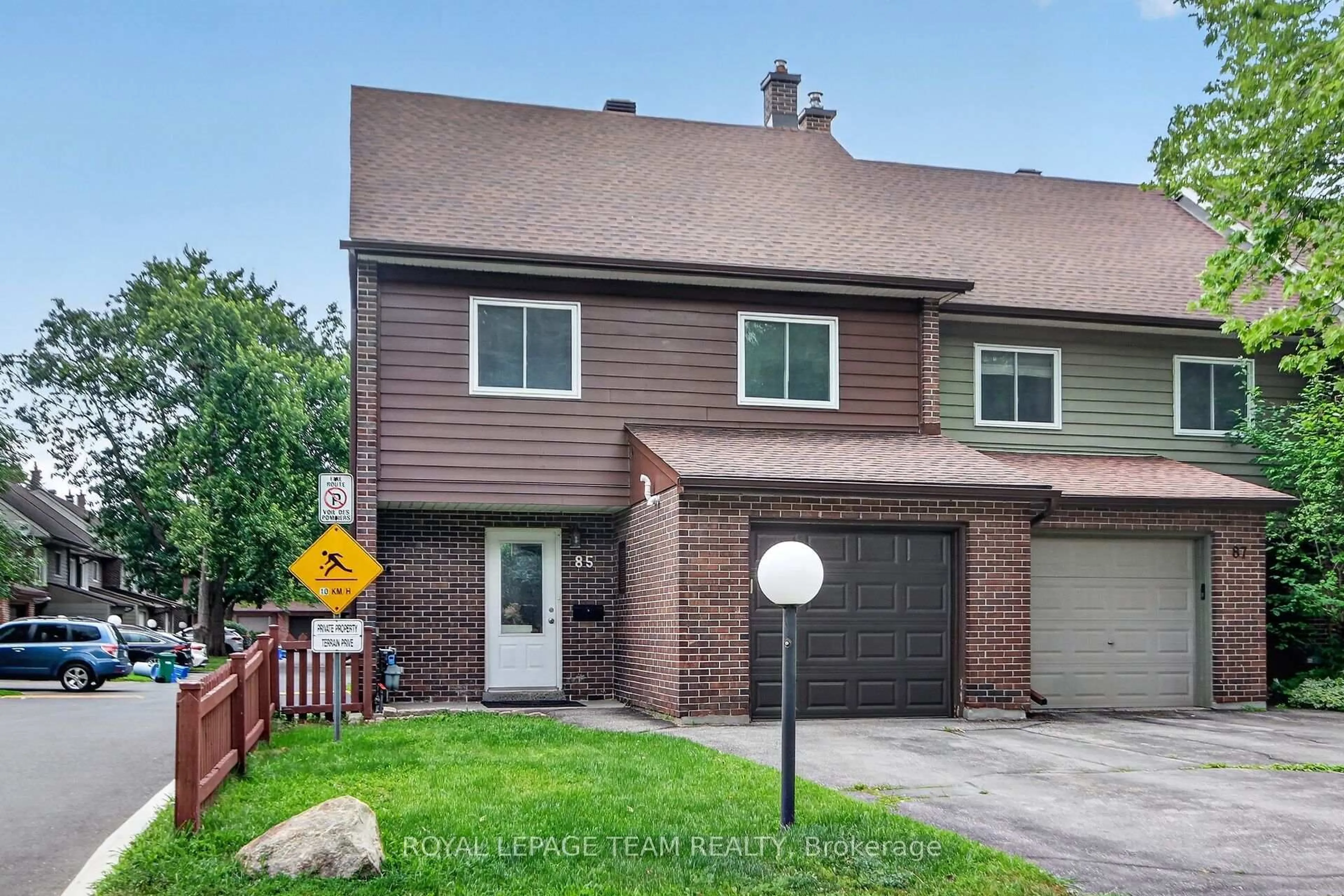 Unknown for 85 Glen Park Dr, Ottawa Ontario K1B 3Z1