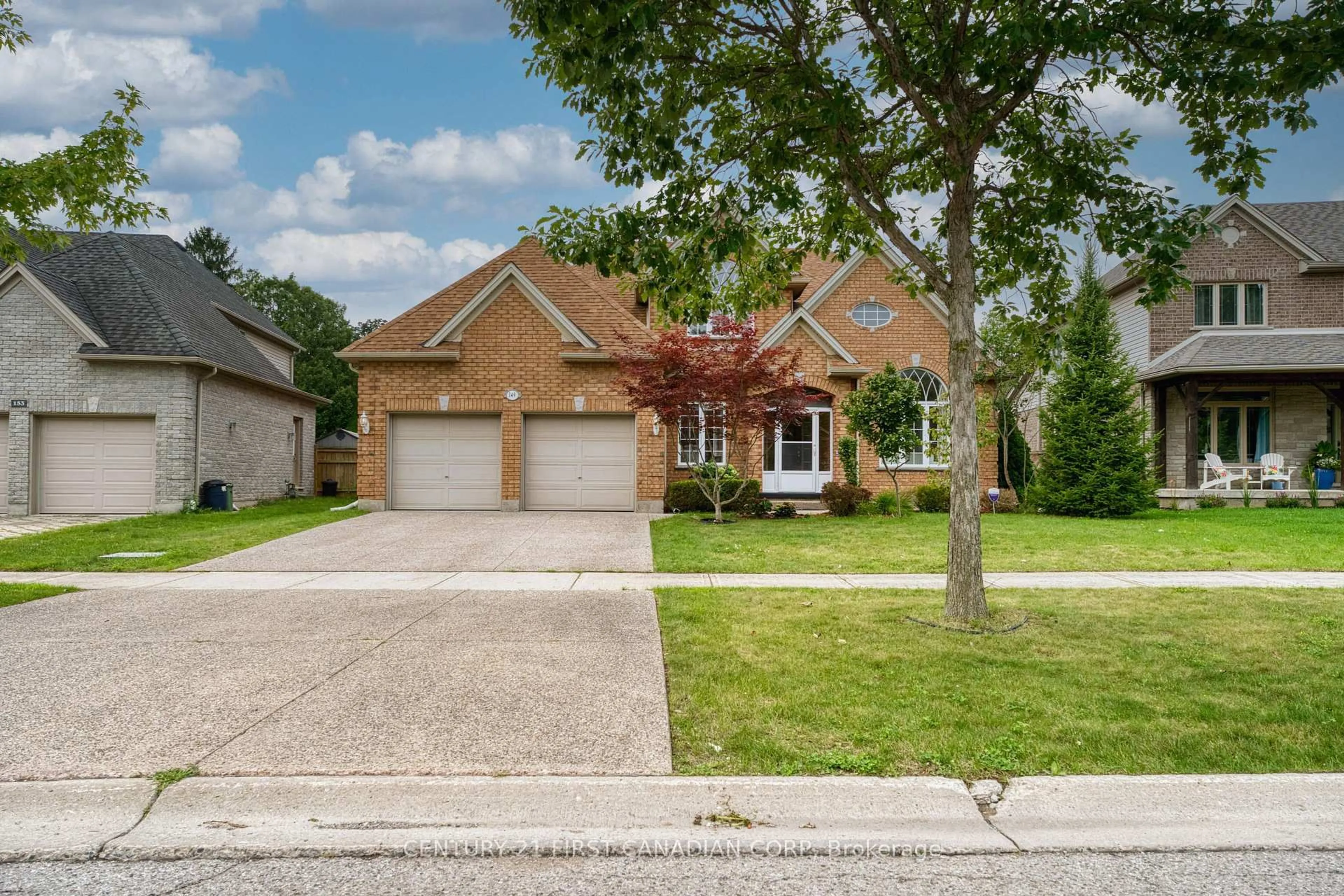 Home with brick exterior material, street for 149 Skyline Ave, London North Ontario N5X 0A3