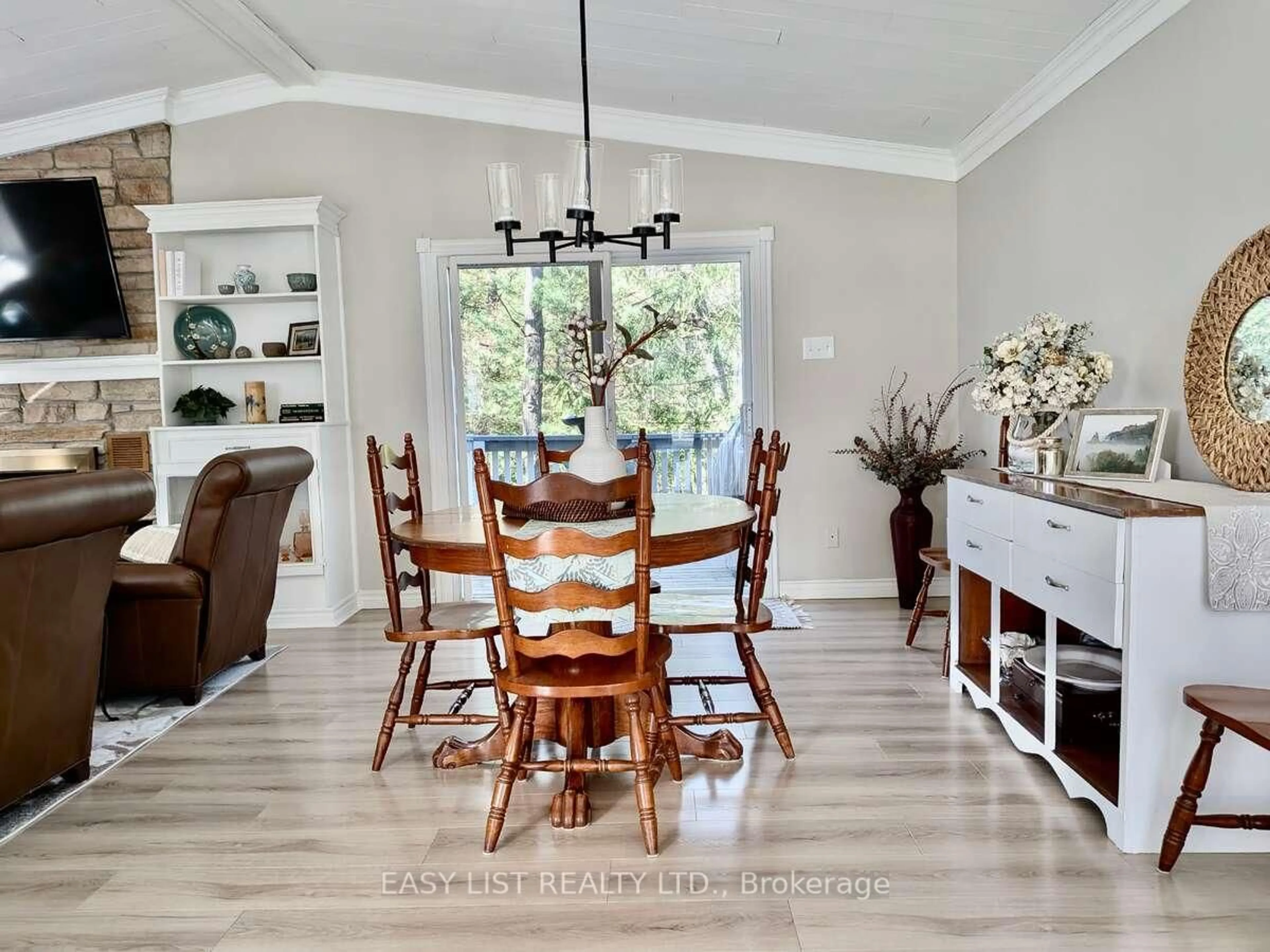 Dining room, unknown for 10161 Andrea St, Lambton Shores Ontario N0M 2L0