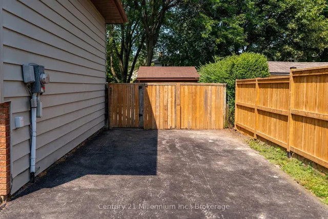 580 2nd A St, Owen Sound 3