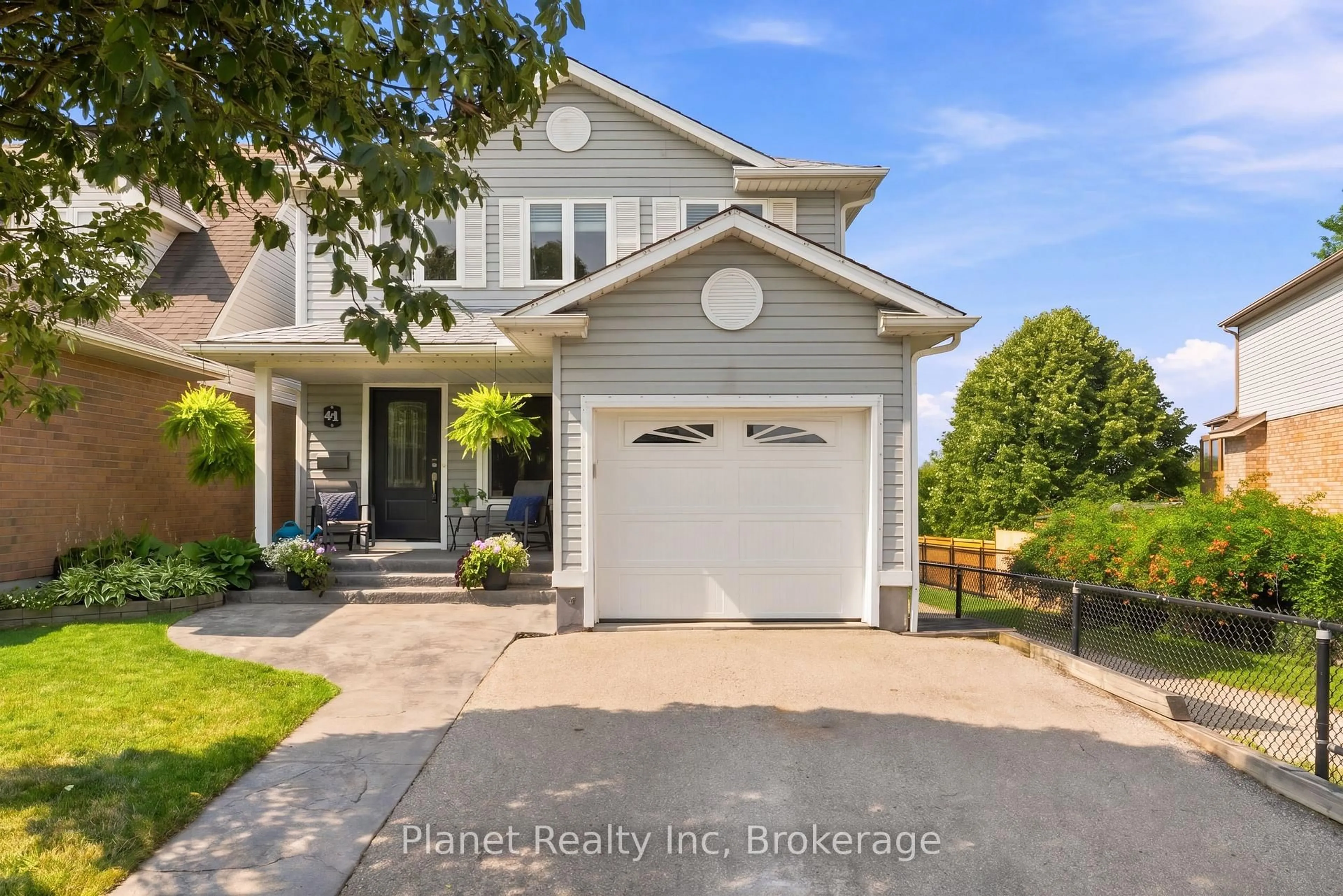 Unknown for 41 Boulder Cres, Guelph Ontario N1G 5A2
