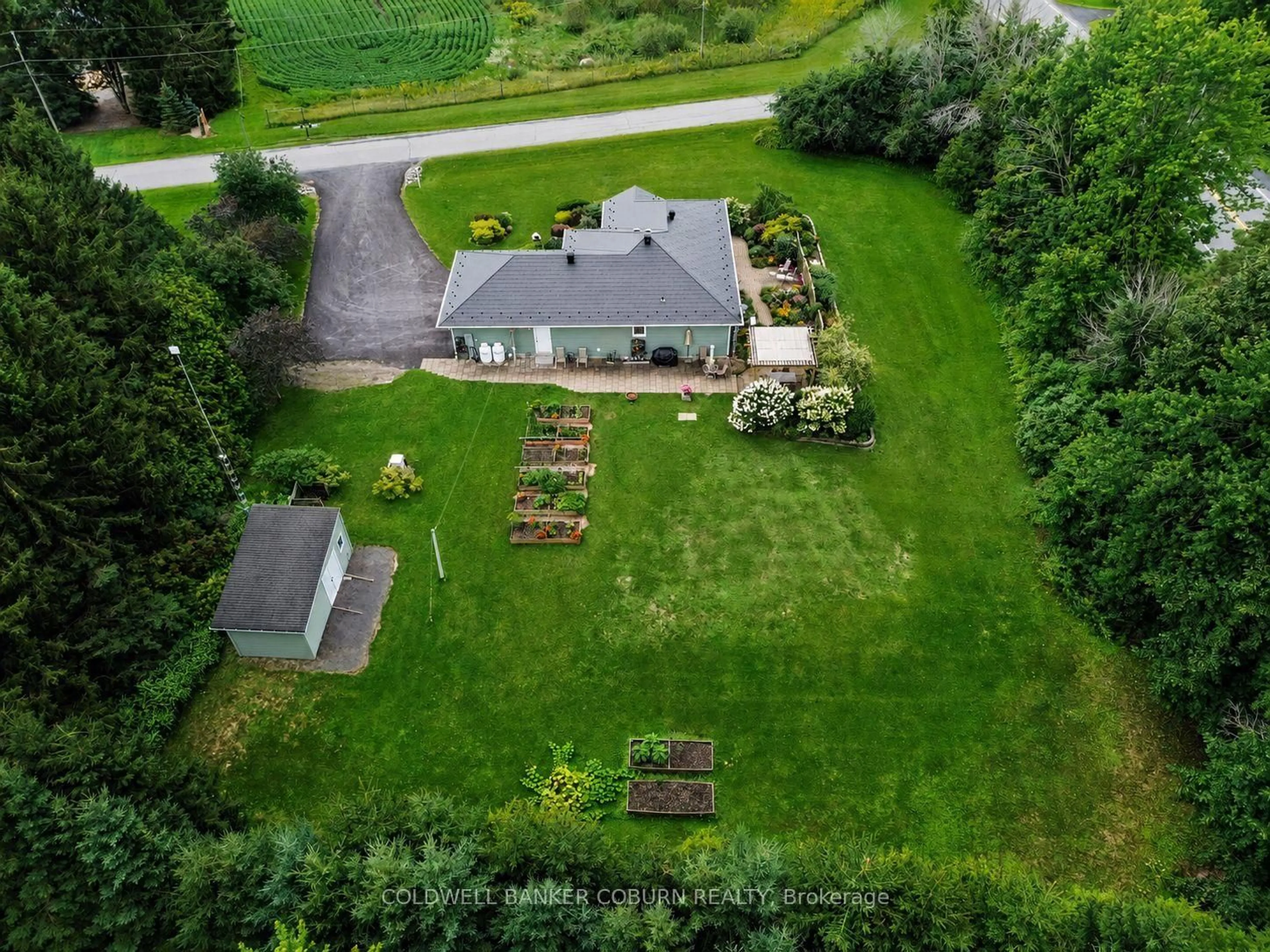 A pic from outside/outdoor area/front of a property/back of a property/a pic from drone, unknown for 3478 McBride Rd, South Dundas Ontario K0C 1H0