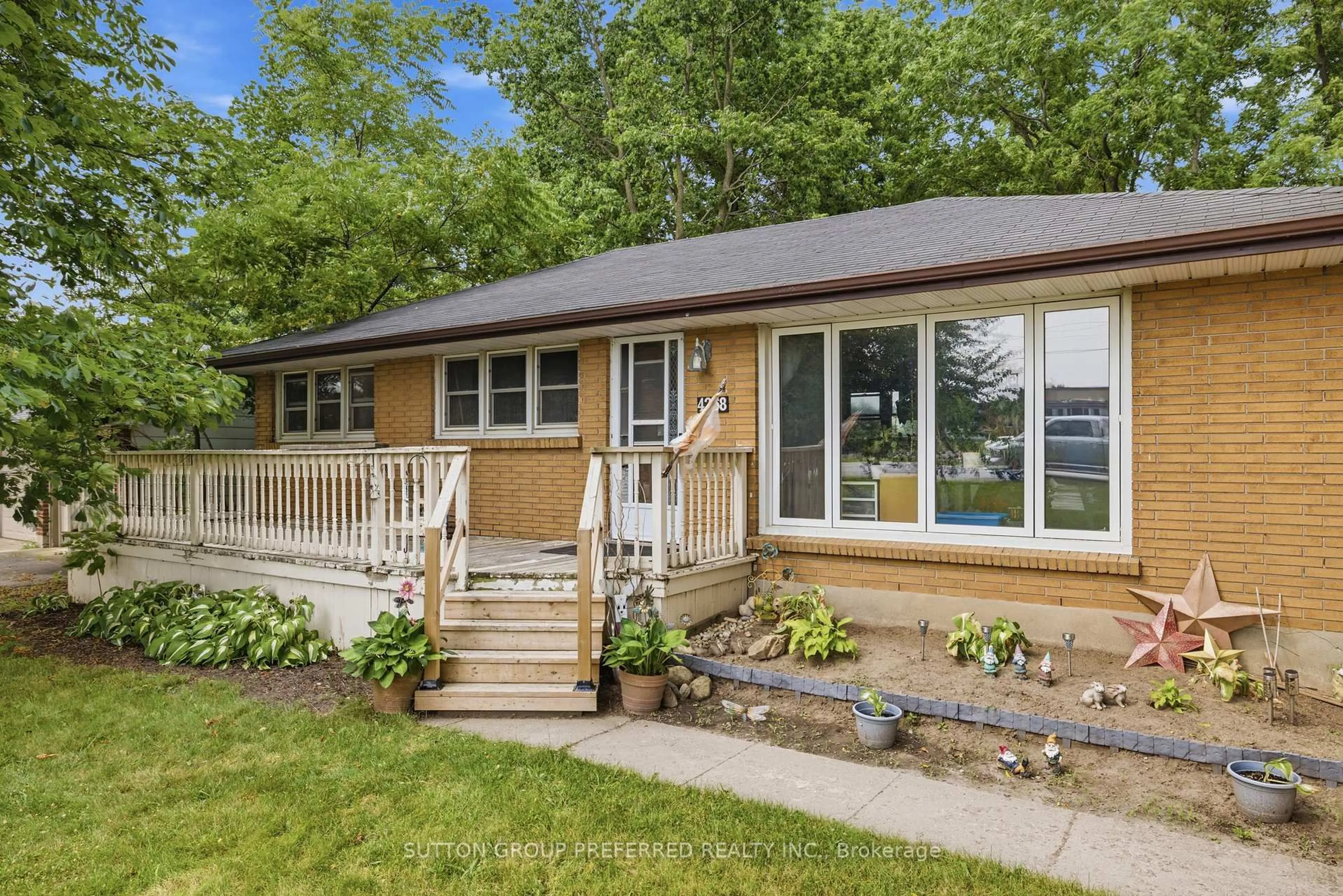Home with vinyl exterior material, street for 4268 Hamilton Rd, Thames Centre Ontario N0L 1G3