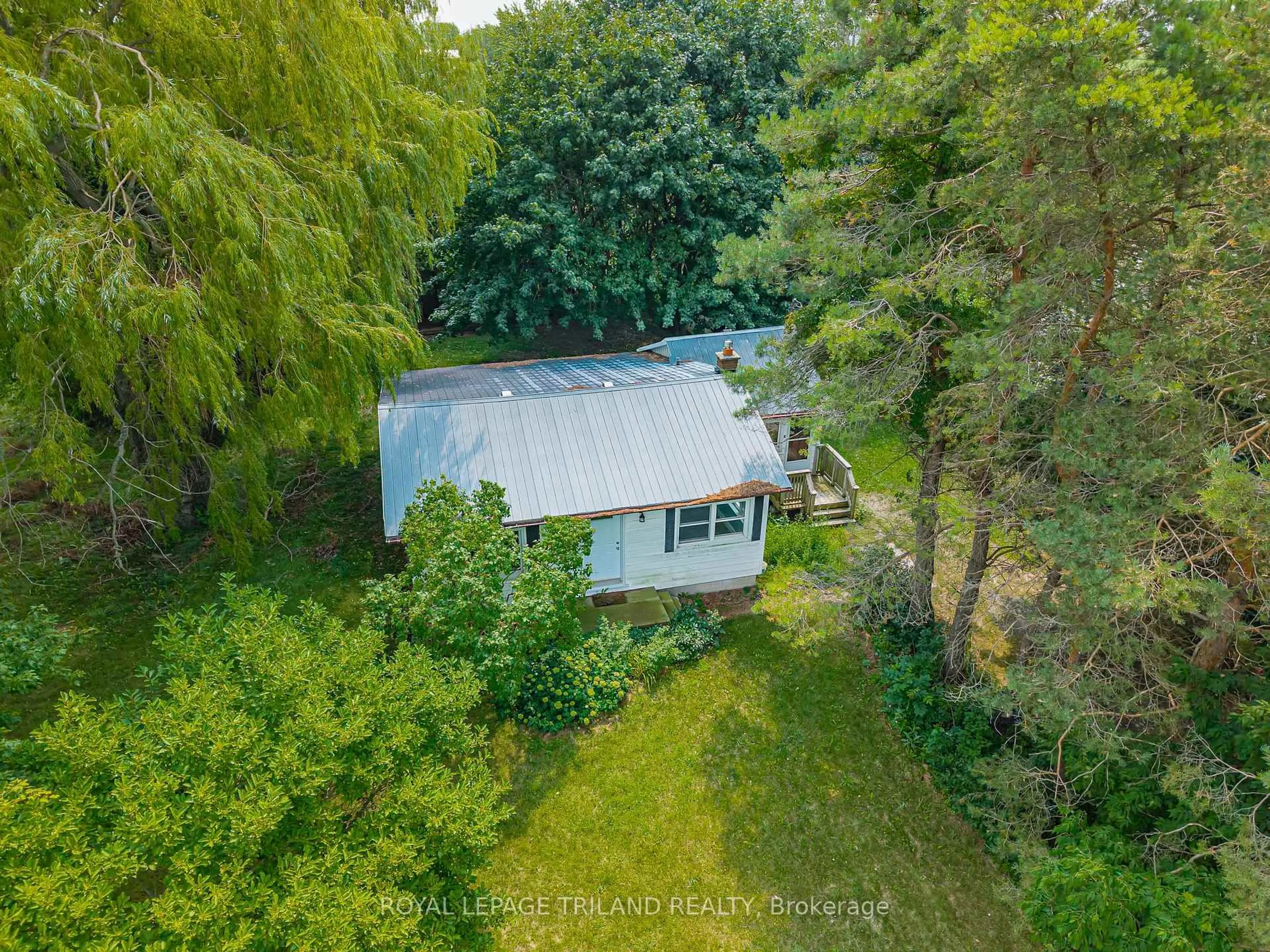 A pic from outside/outdoor area/front of a property/back of a property/a pic from drone, water/lake/river/ocean view for 10181 Ivan Dr, Middlesex Centre Ontario N0M 2A0