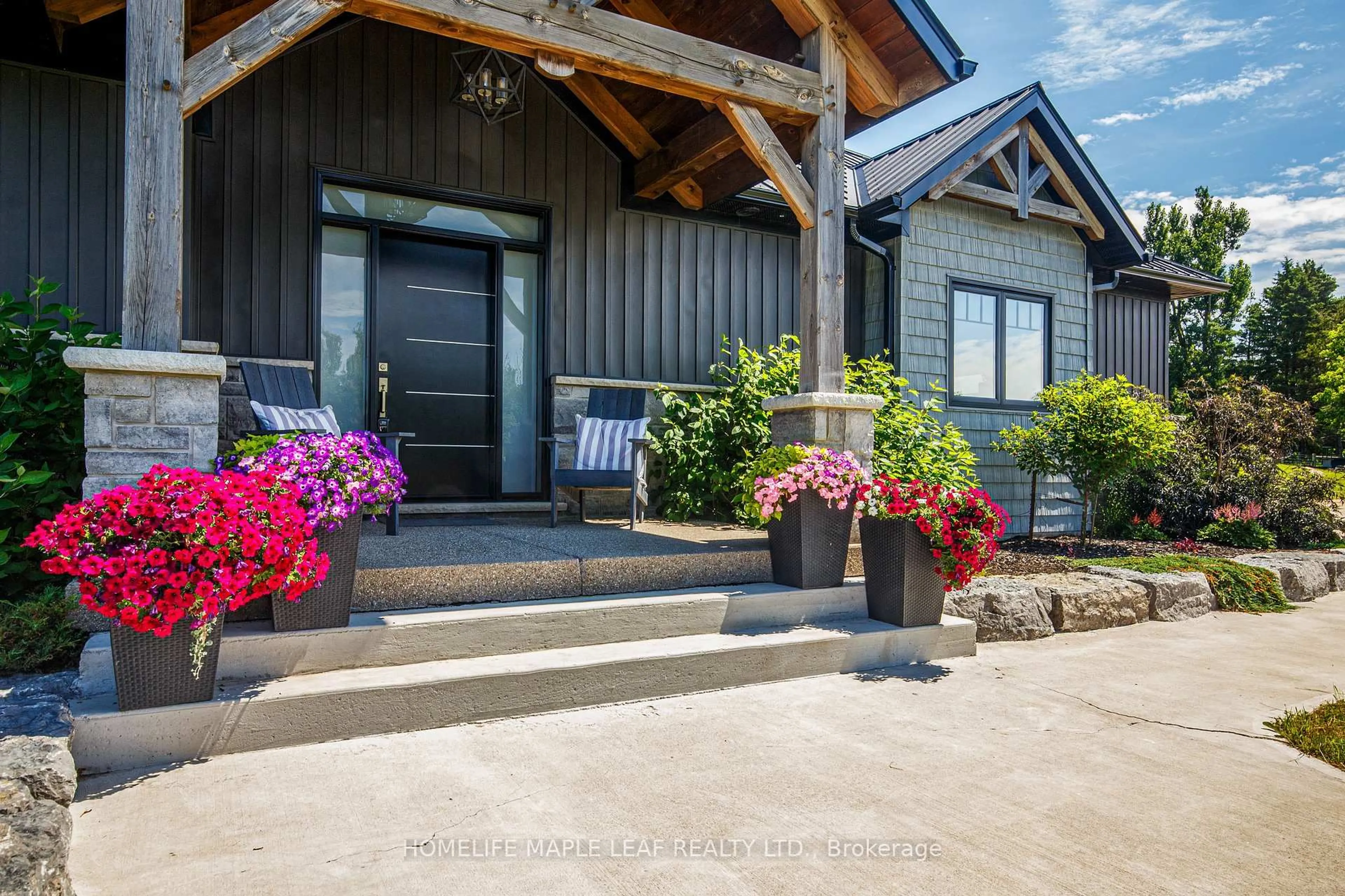 Patio, unknown for 585437 County Rd #17, Melancthon Ontario L9V 1Z1