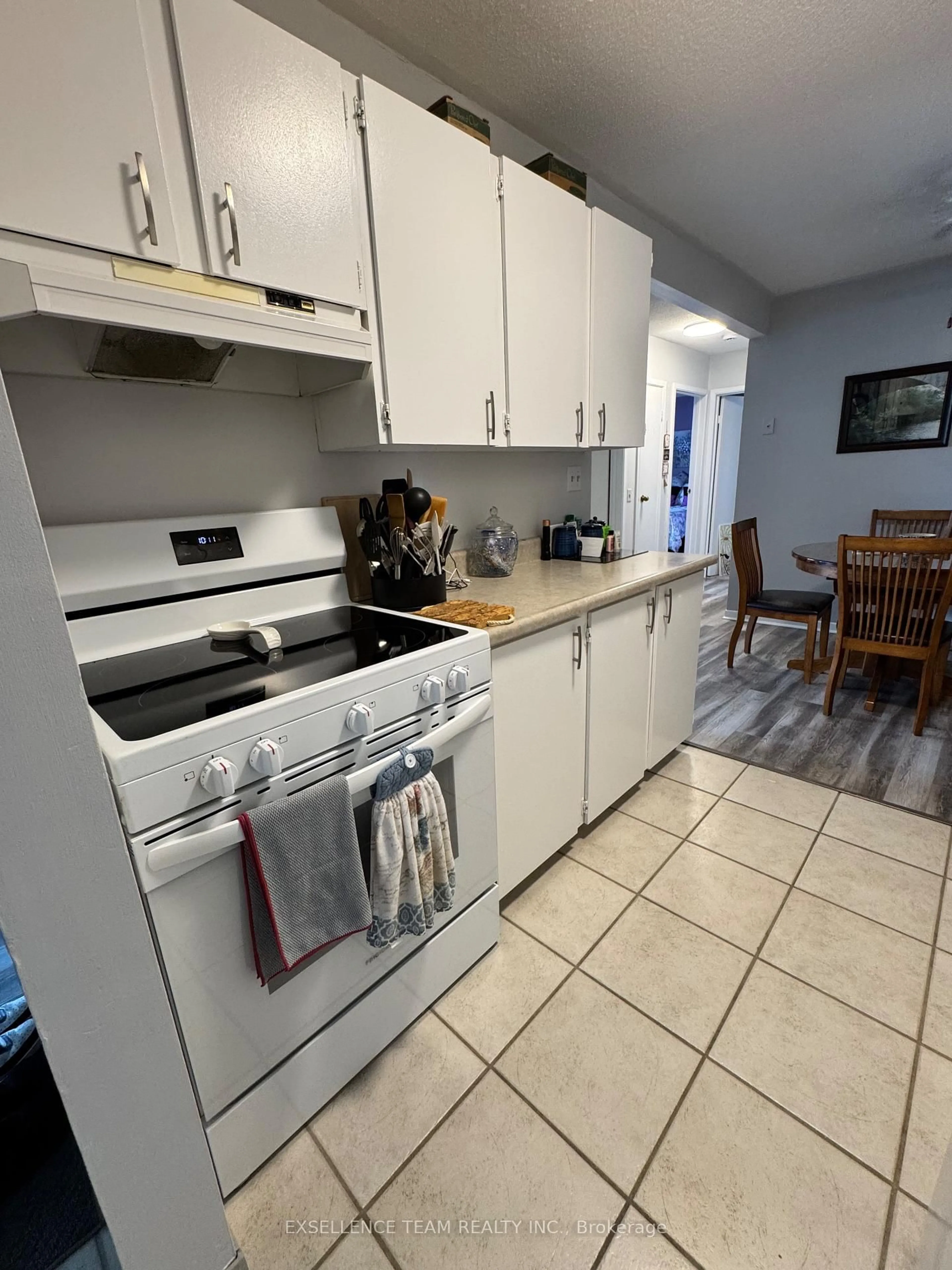 Standard kitchen, ceramic/tile floor for 75 Race St #12, Cornwall Ontario K6H 1G7