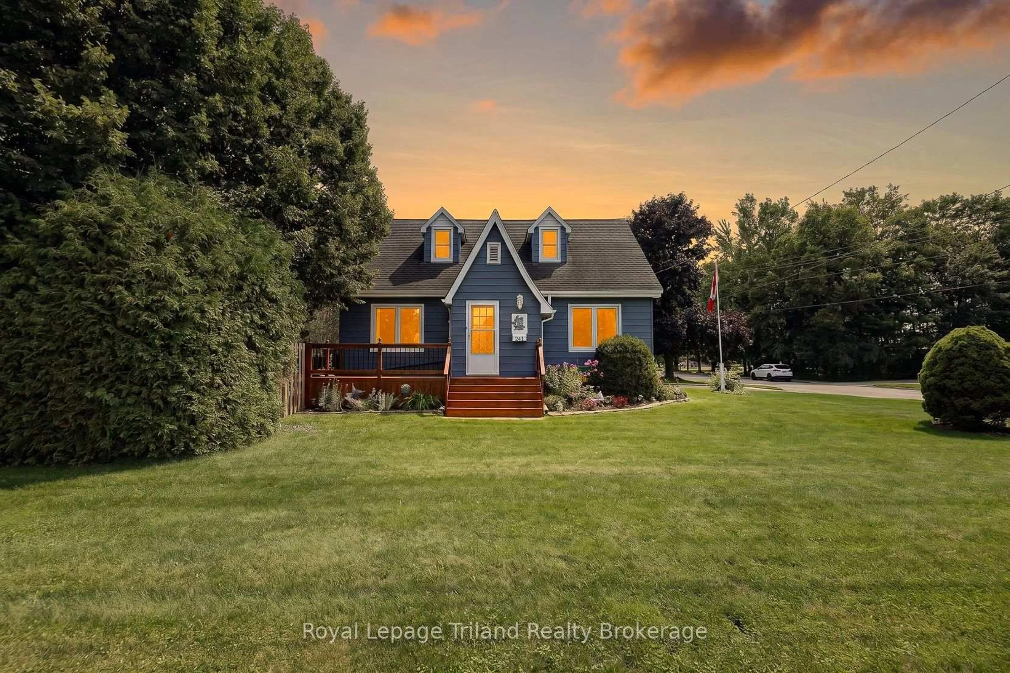 A pic from outside/outdoor area/front of a property/back of a property/a pic from drone, street for 241 Delatre St, Zorra Ontario N0M 2M0