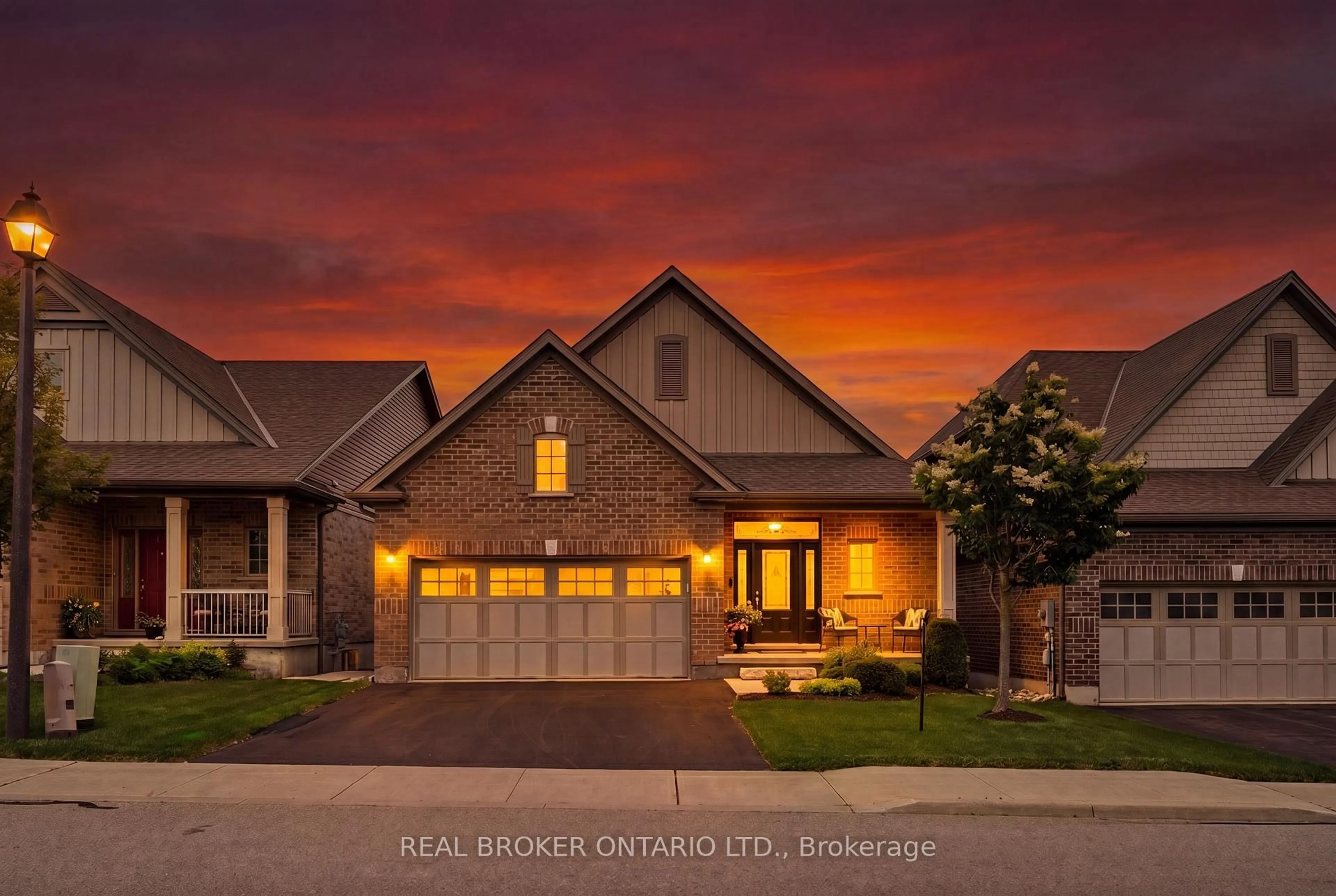 Home with brick exterior material, street for 14 Chestnut Dr, Guelph/Eramosa Ontario N0B 2K0